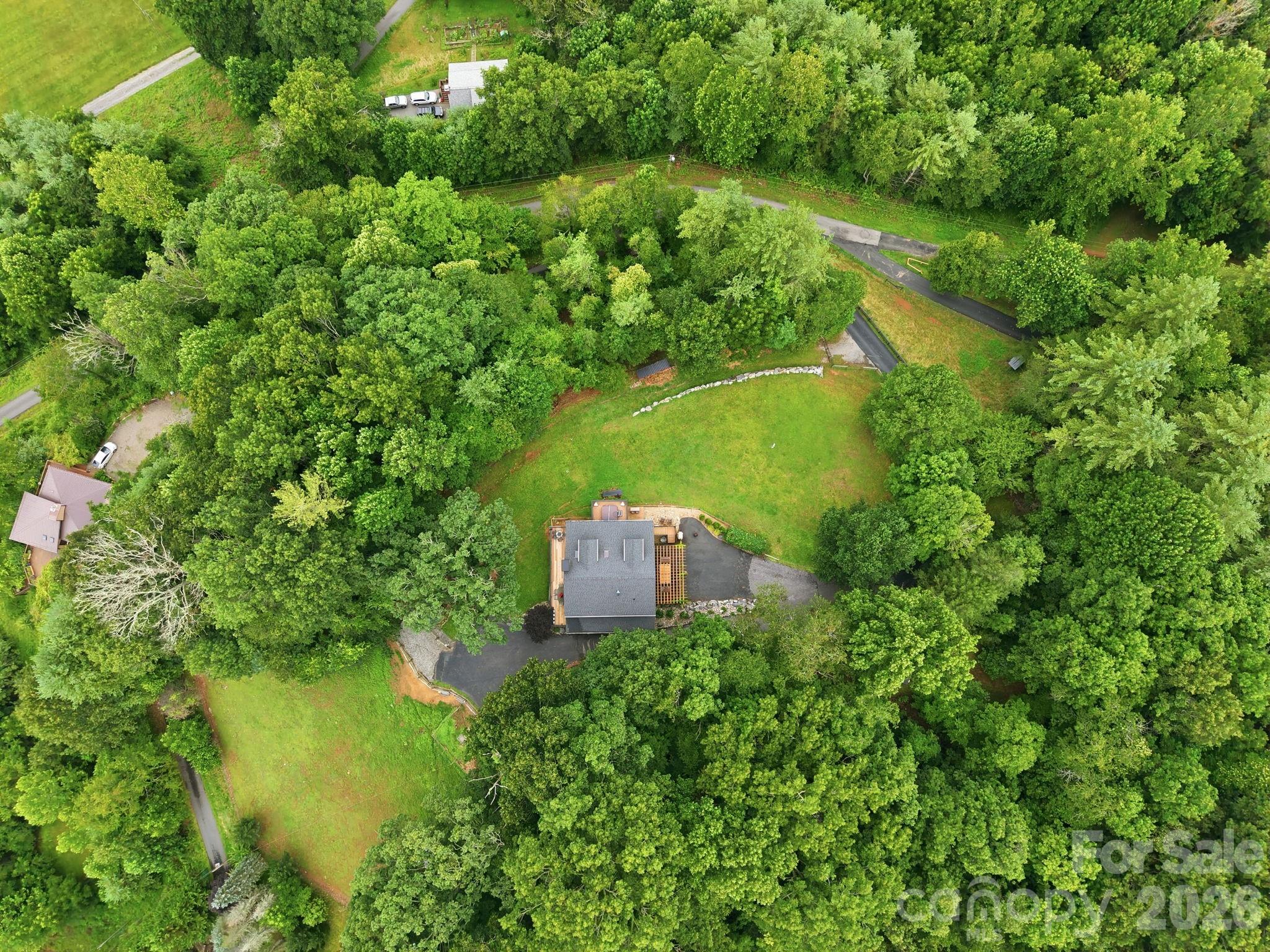 206 Hamlet Drive — Burnsville