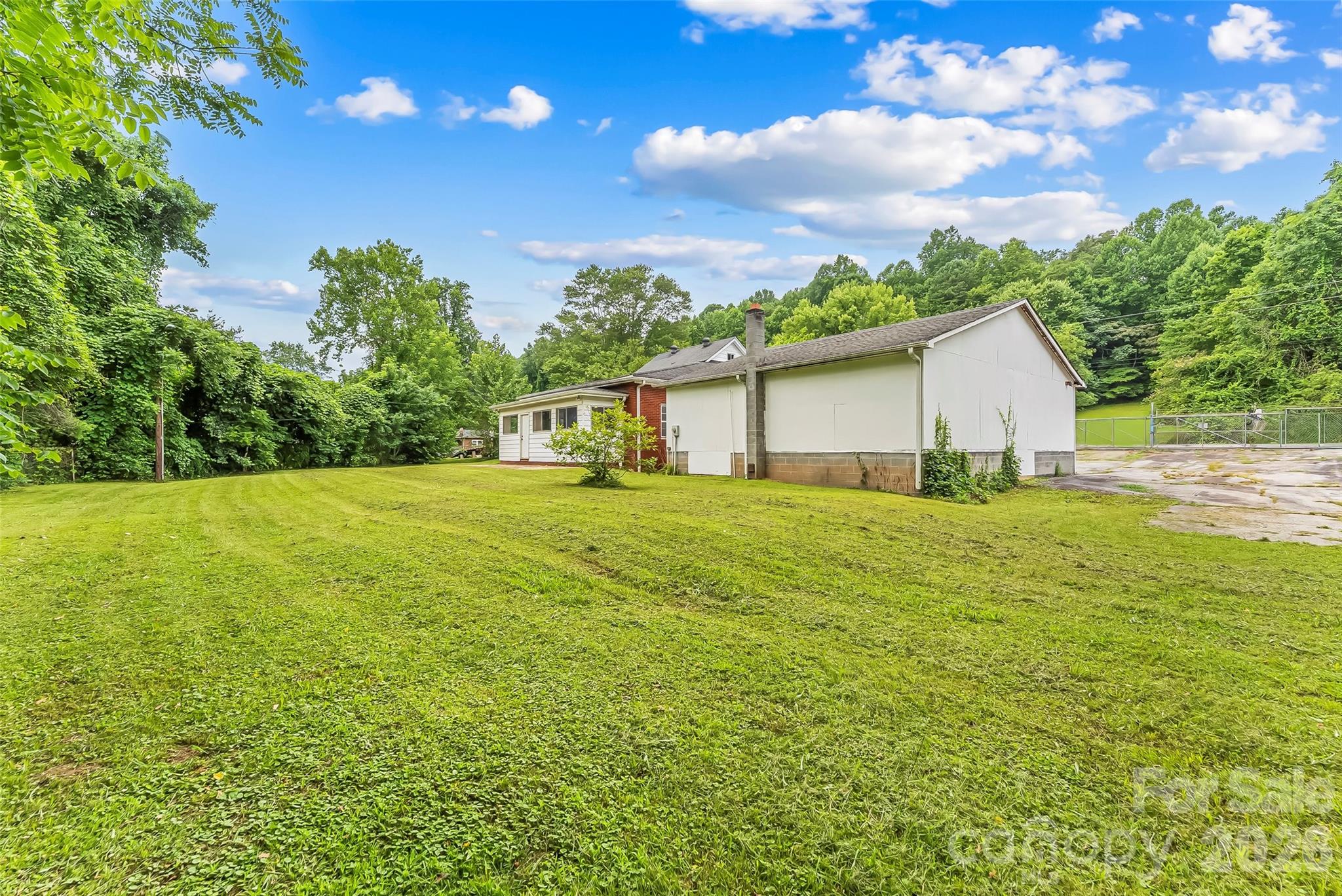 194 Virginia Drive — Marion