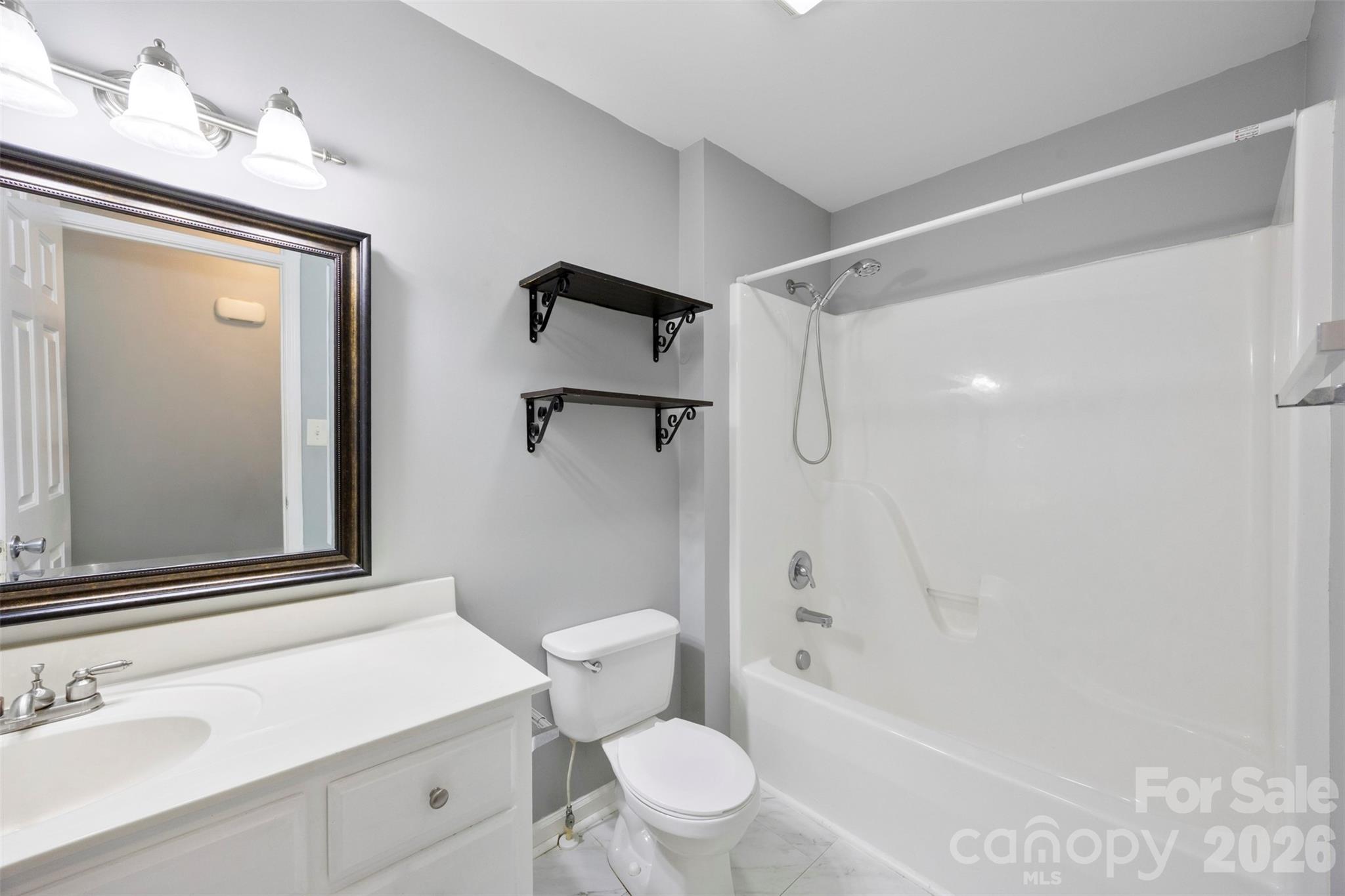 118 Alexandra Drive — Shelby