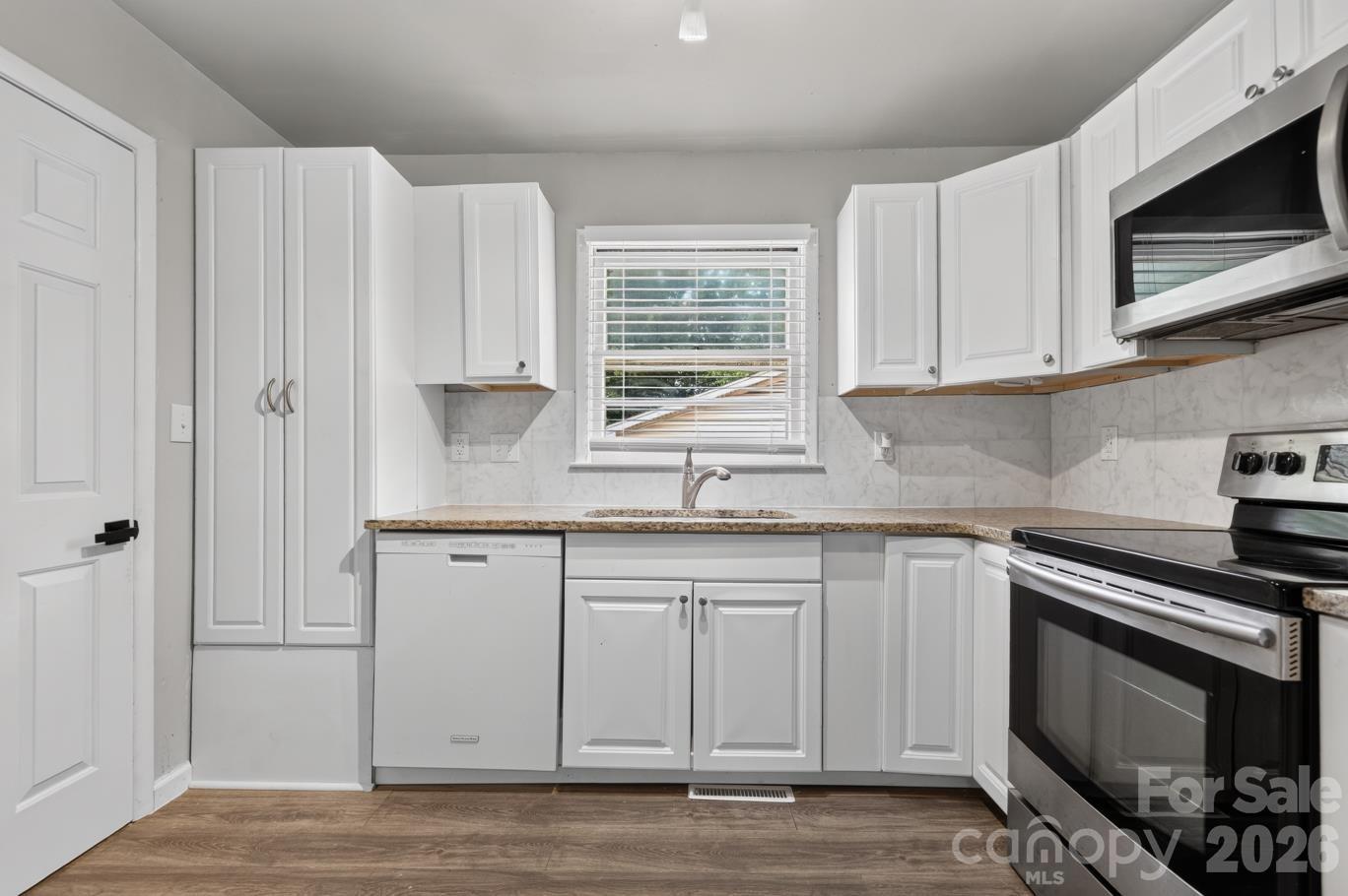 2216 Milton Road — Charlotte