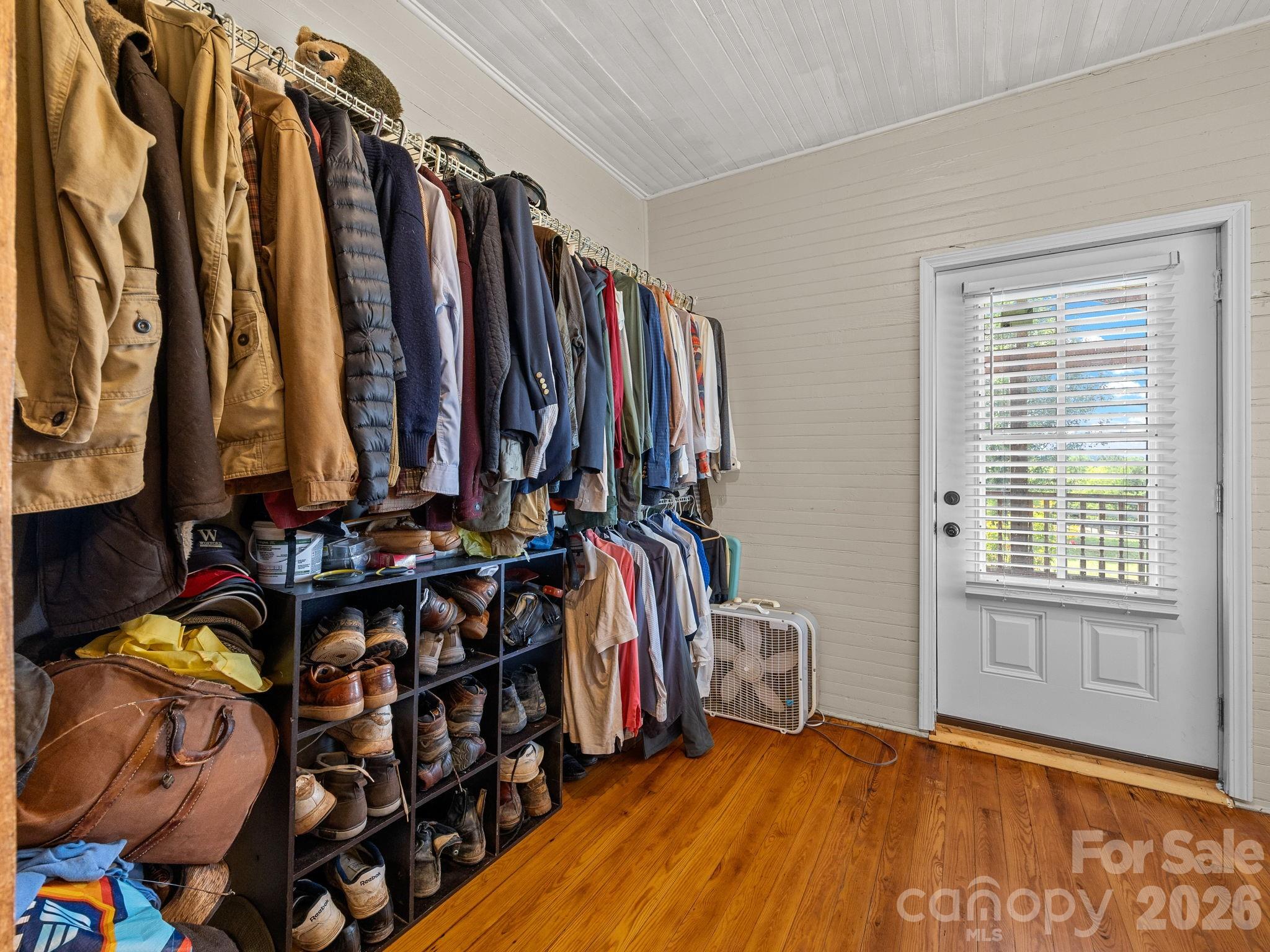 232 Blue Mountain Lane — Tryon