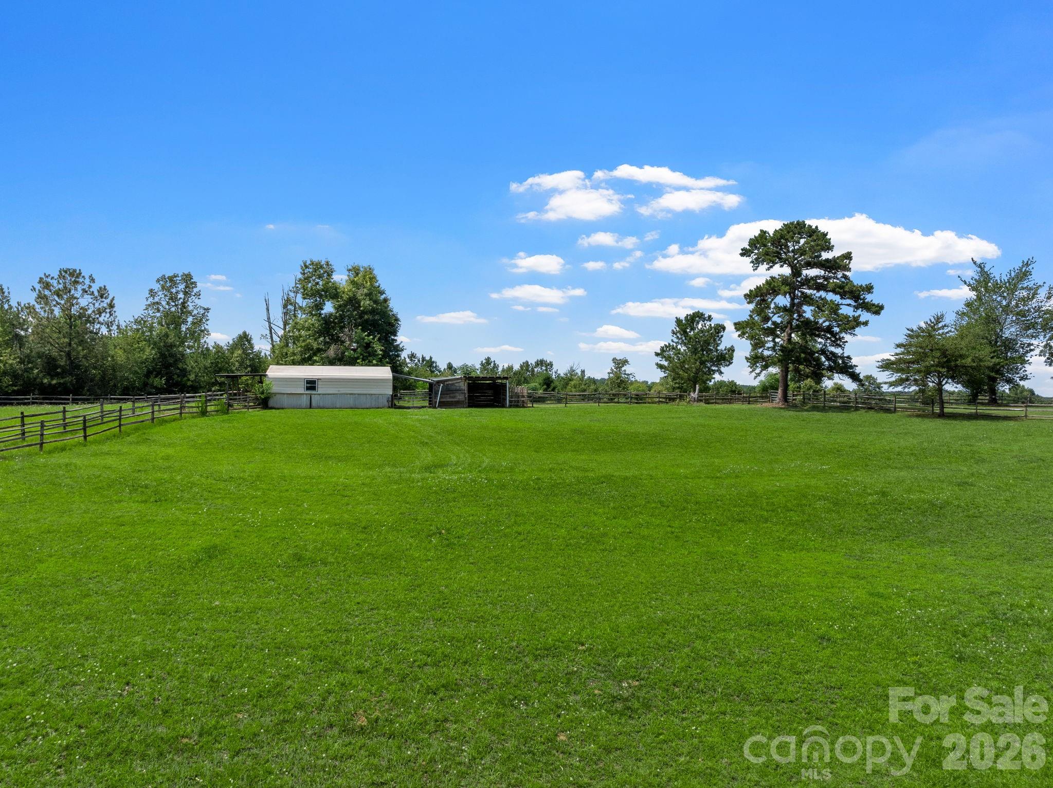232 Blue Mountain Lane — Tryon