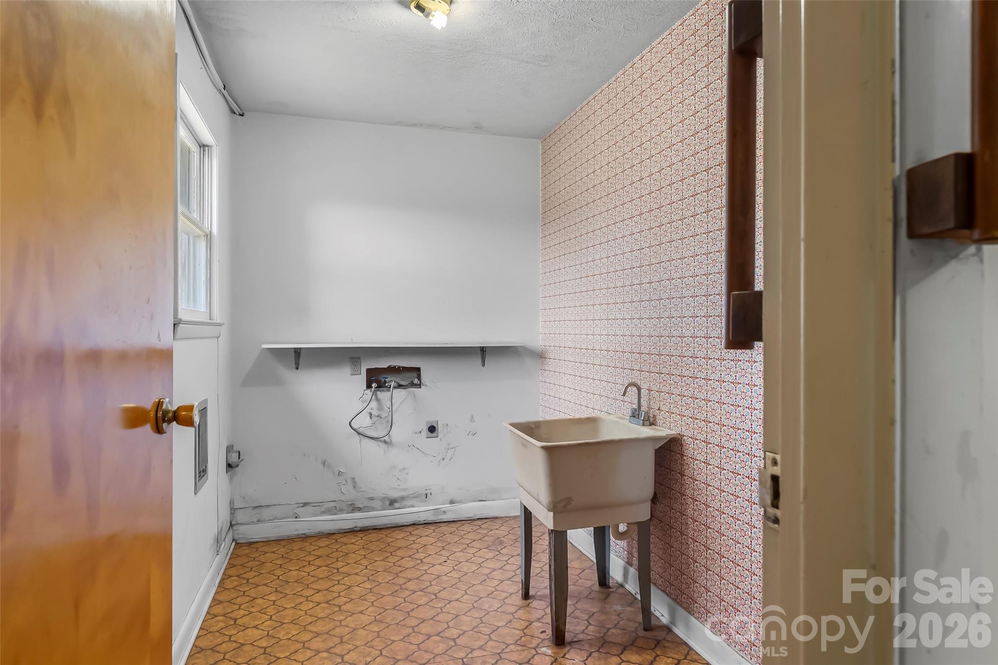 500 Pete Brittain Road — Morganton