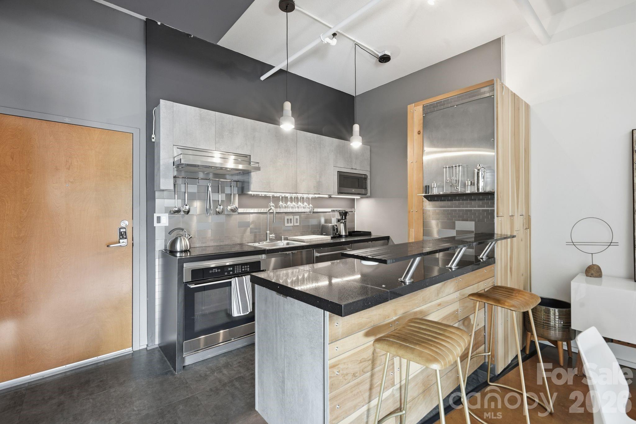 715 N Church Street #214 — Charlotte