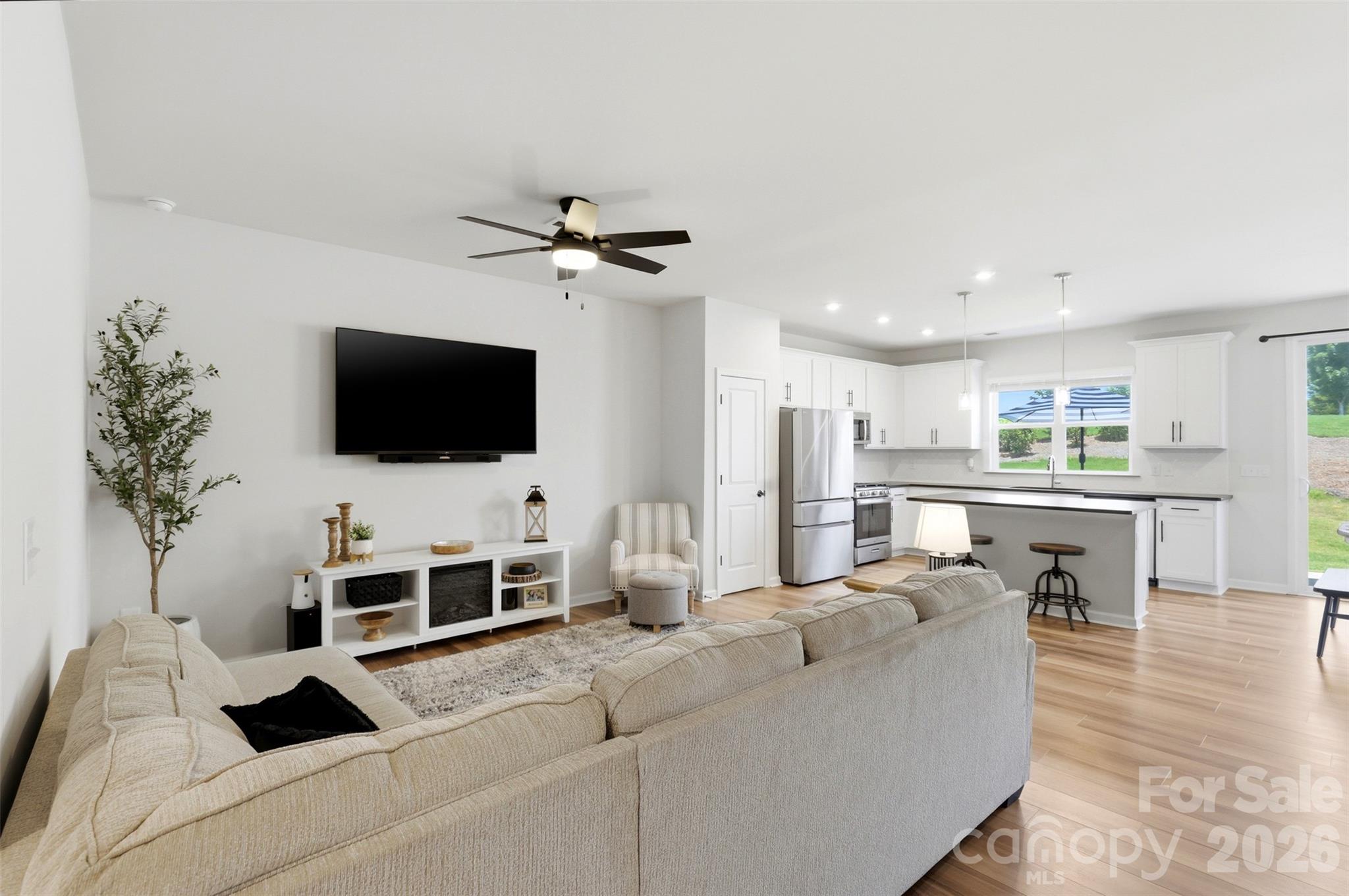 2037 Howell Creek Way — Charlotte