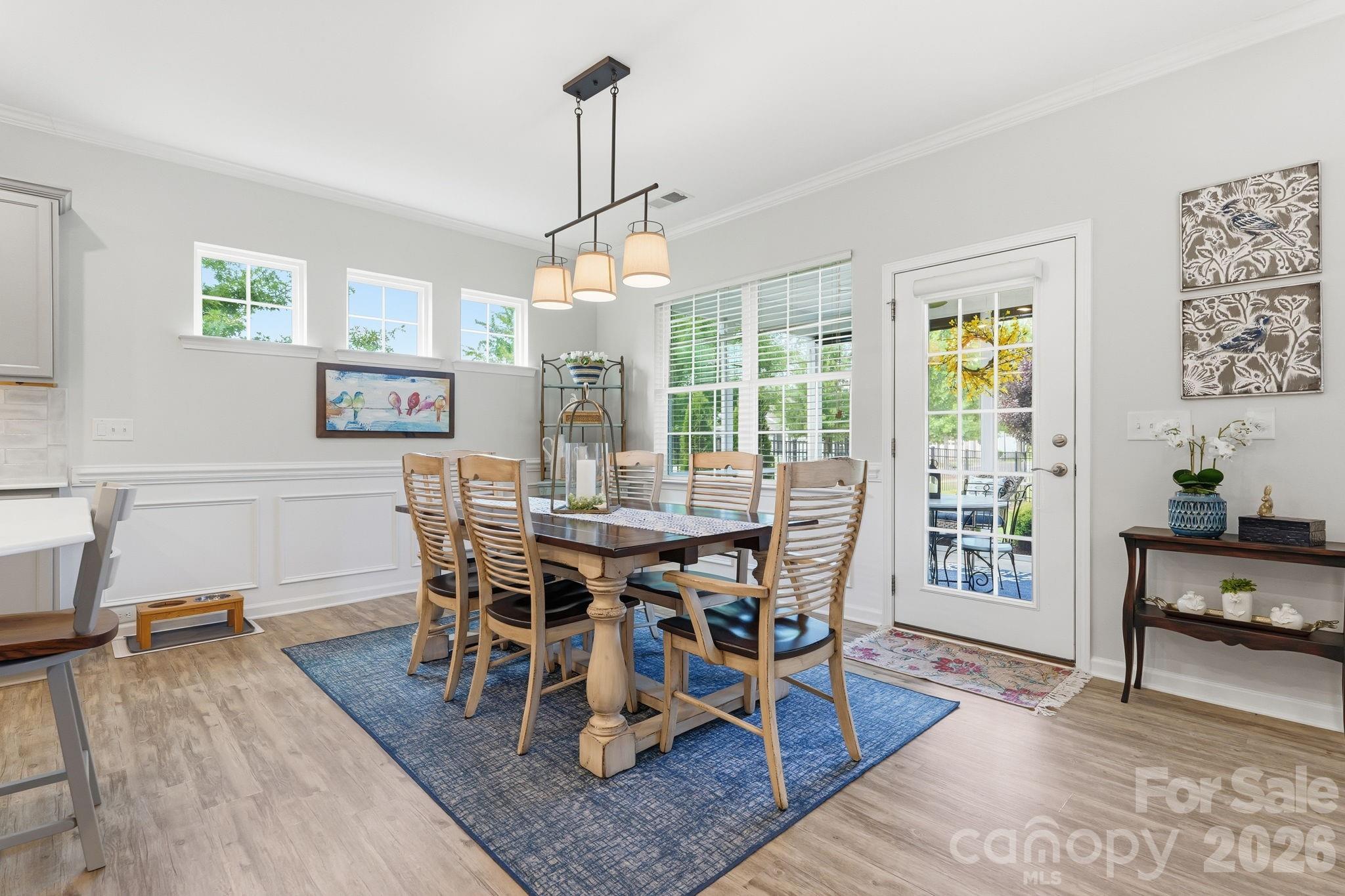 5005 Big Bend Drive — Lancaster