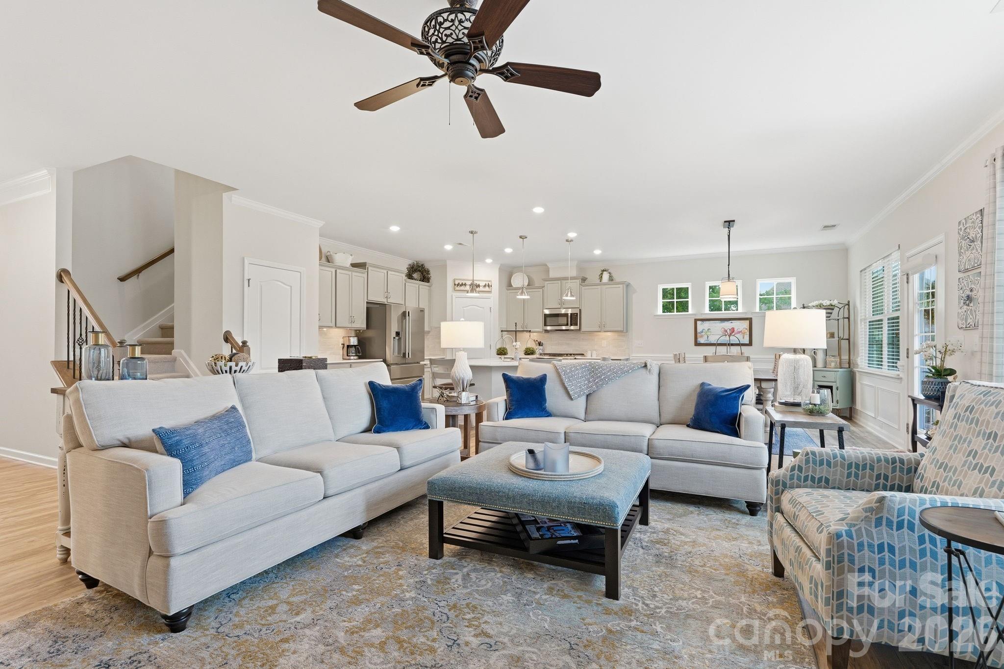 5005 Big Bend Drive — Lancaster