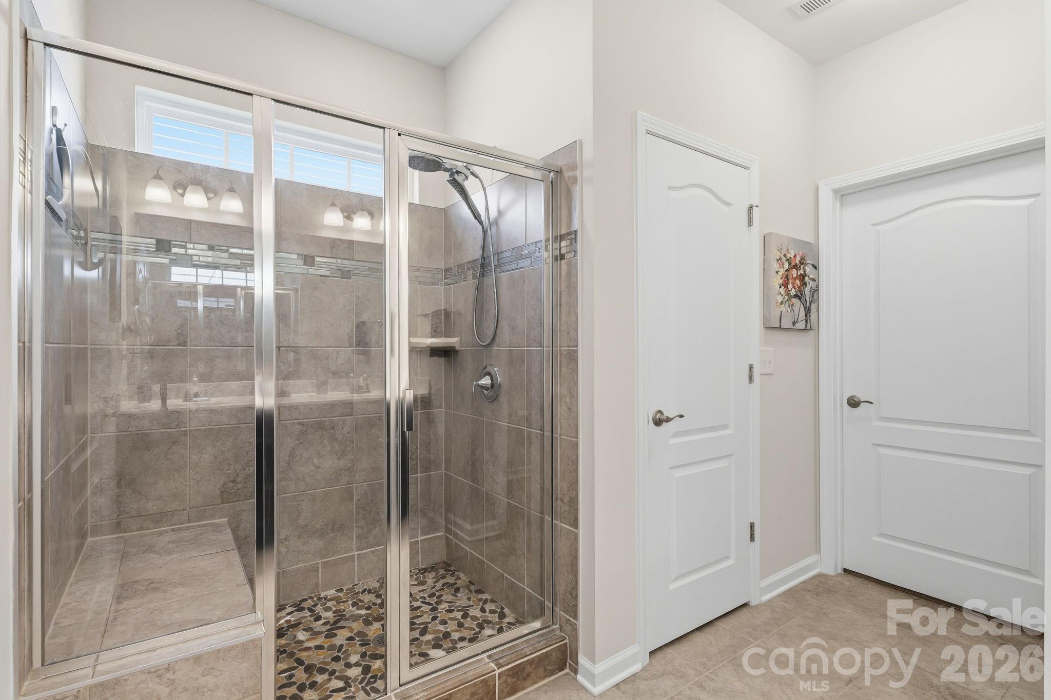 5005 Big Bend Drive — Lancaster