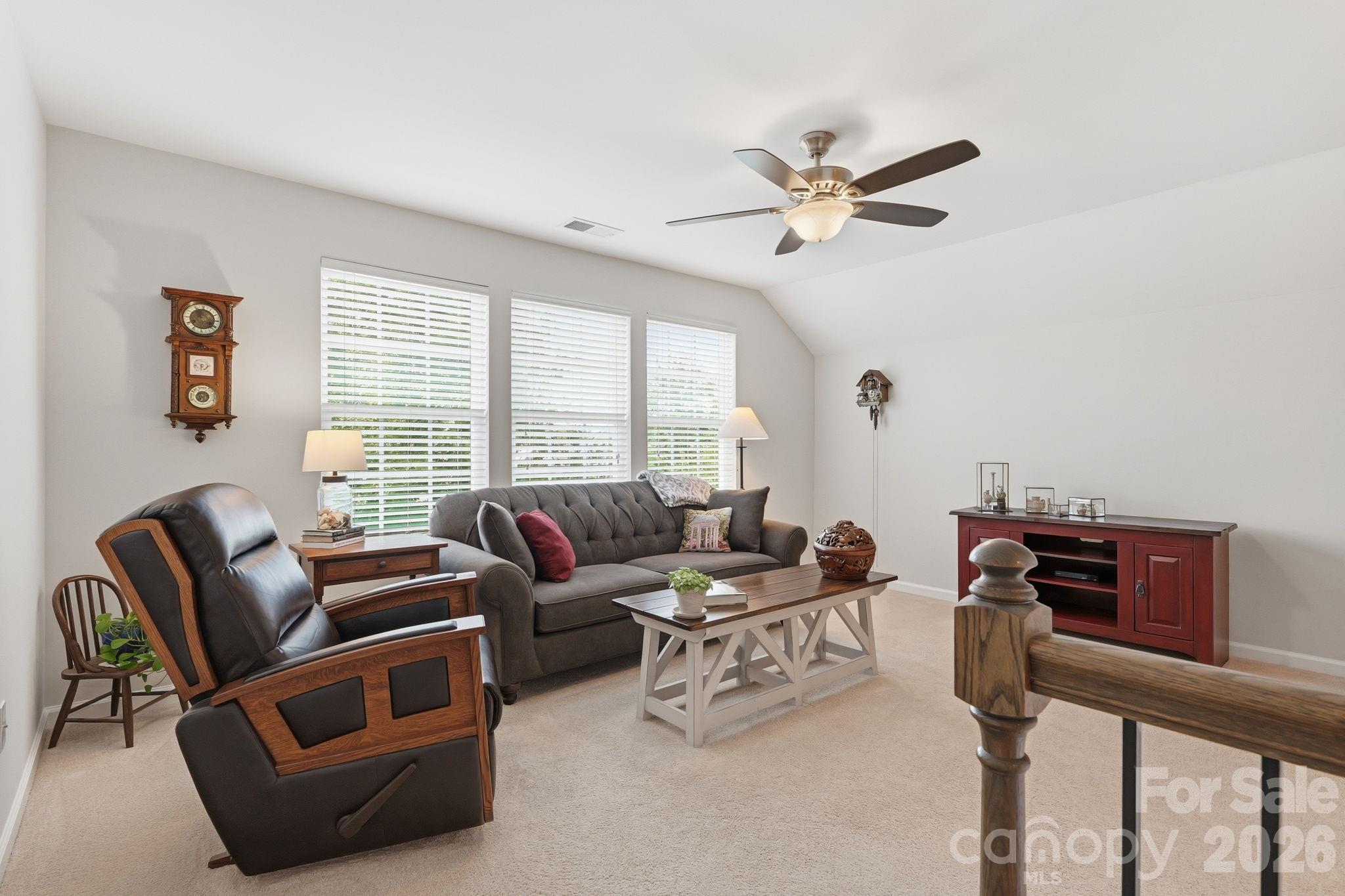 5005 Big Bend Drive — Lancaster