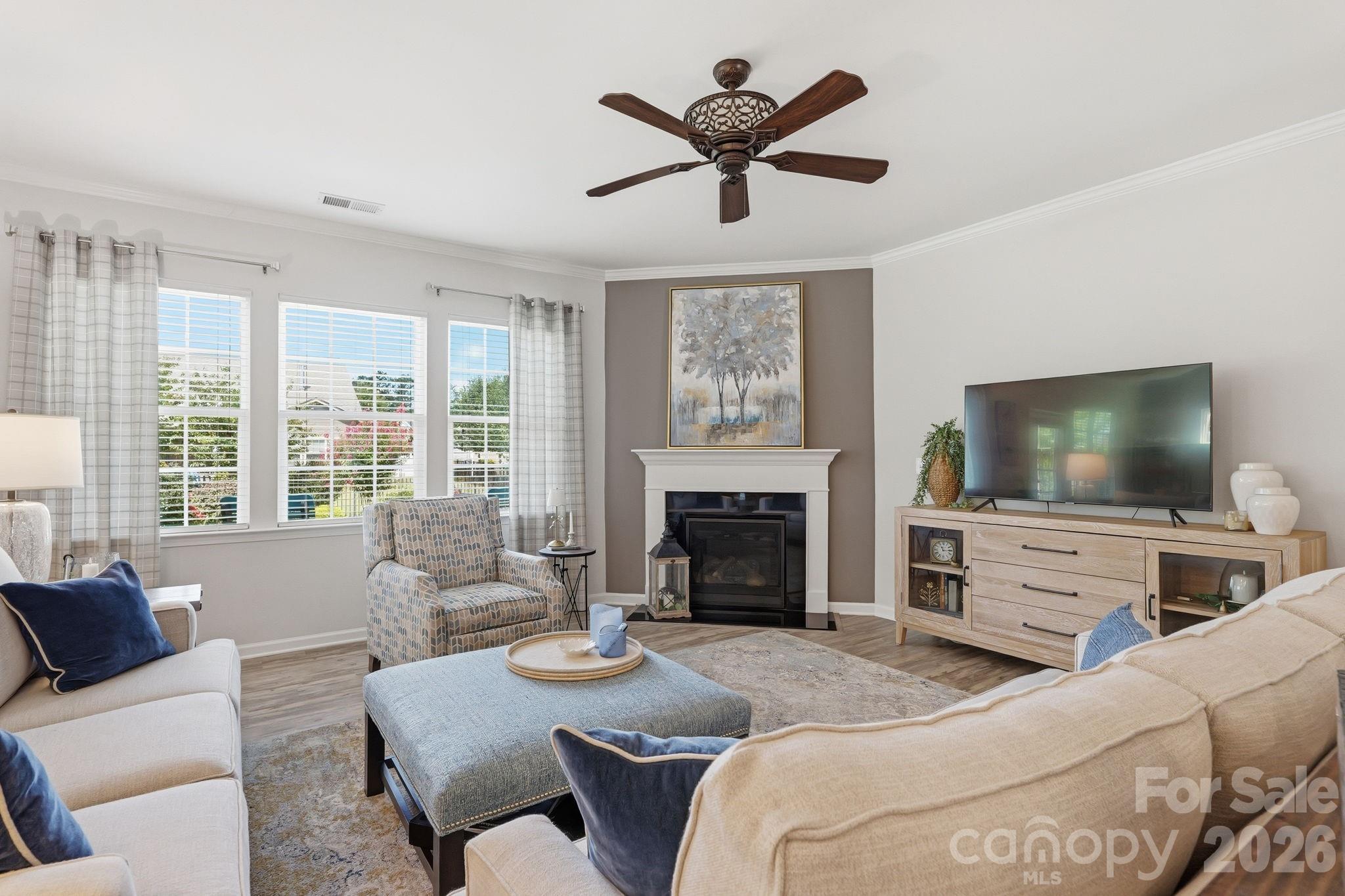 5005 Big Bend Drive — Lancaster