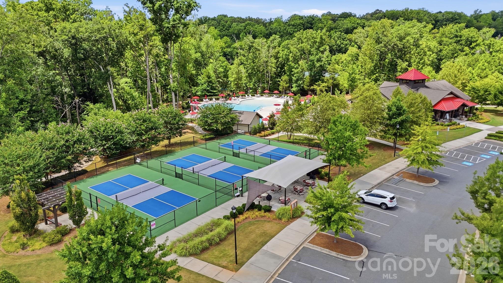 5005 Big Bend Drive — Lancaster