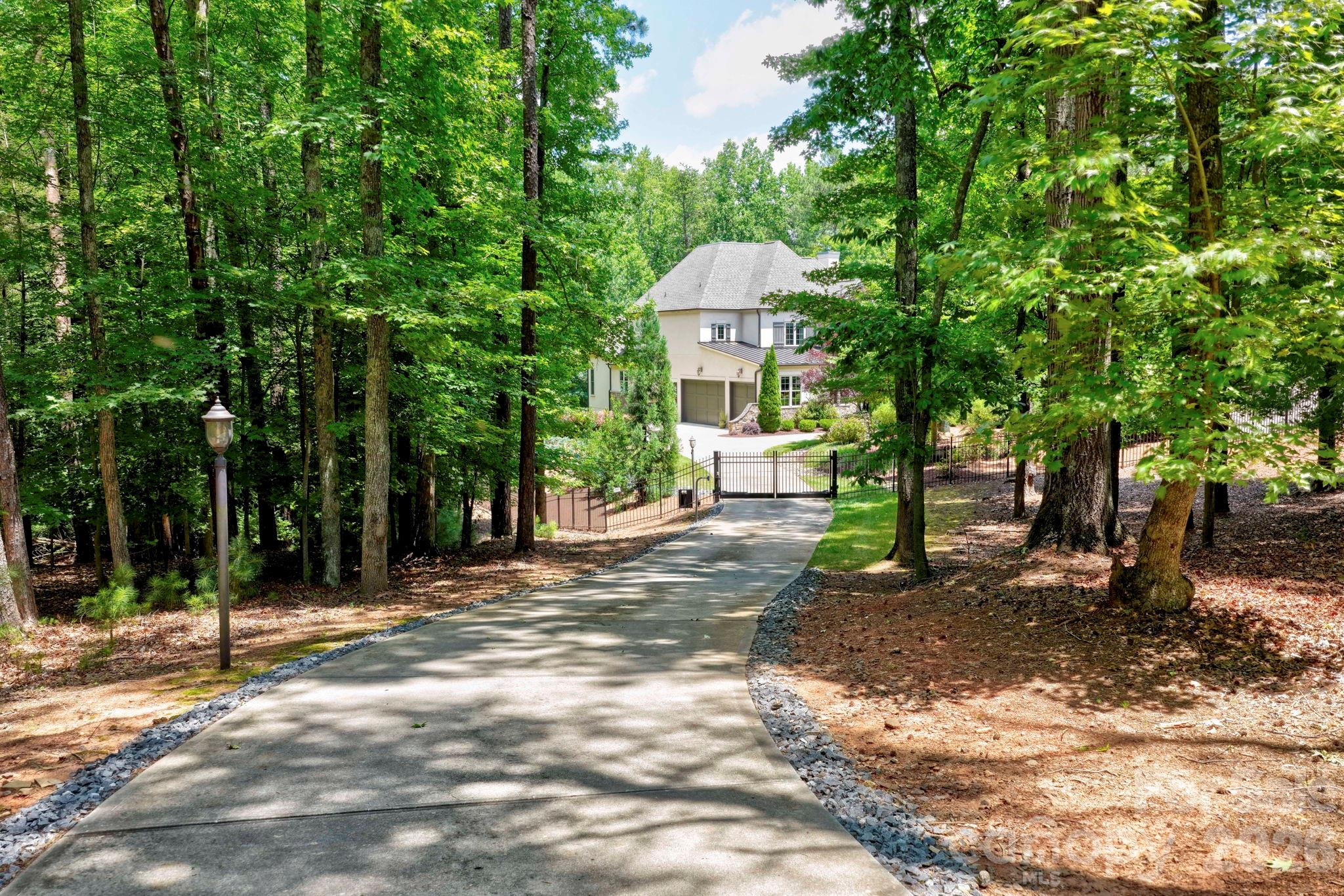 10530 Sweetleaf Place — Charlotte
