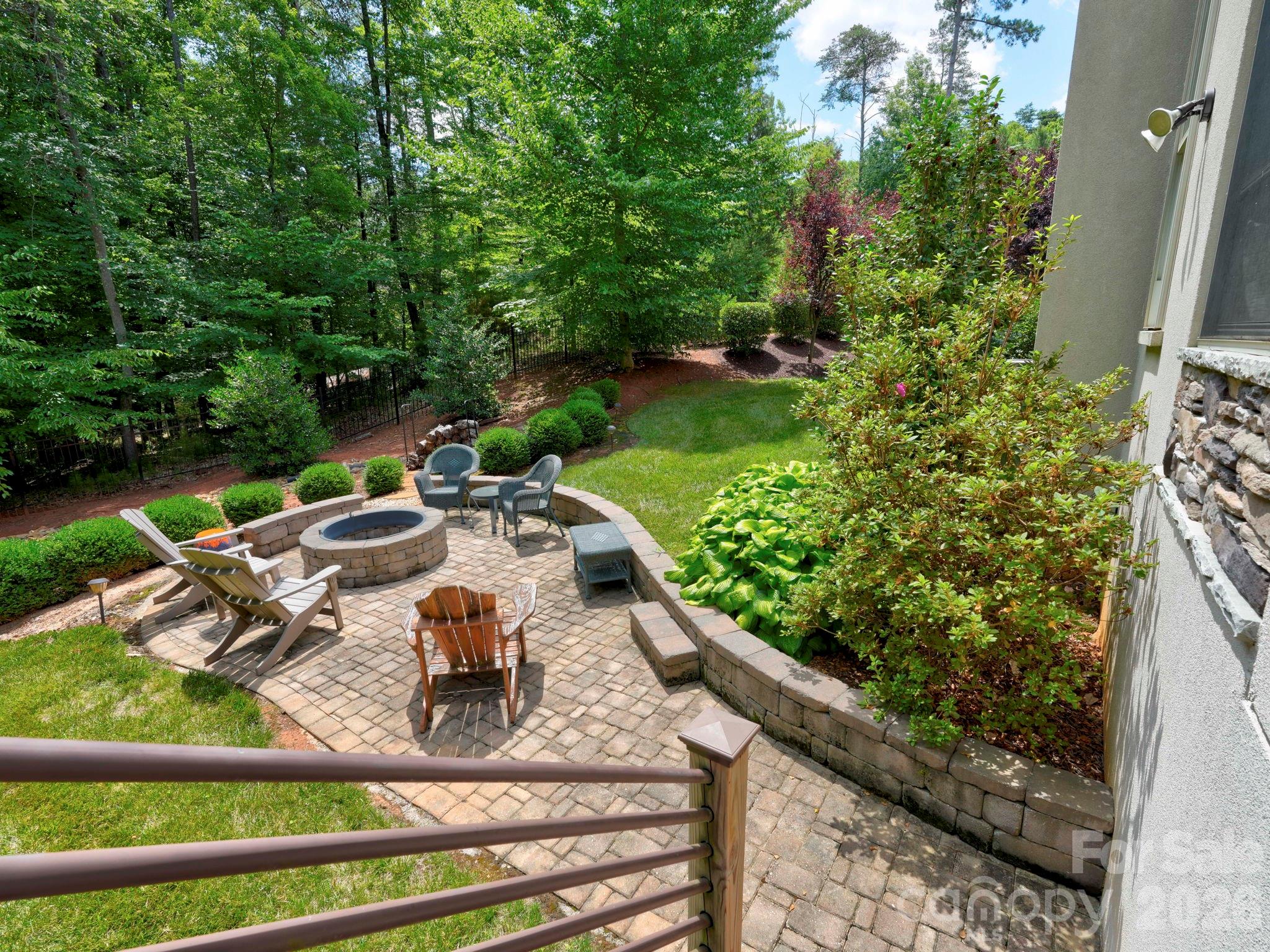 10530 Sweetleaf Place — Charlotte