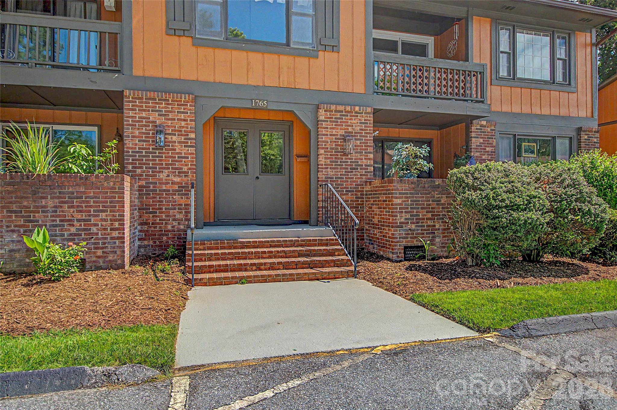 1765 Haywood Manor Road #D — Hendersonville