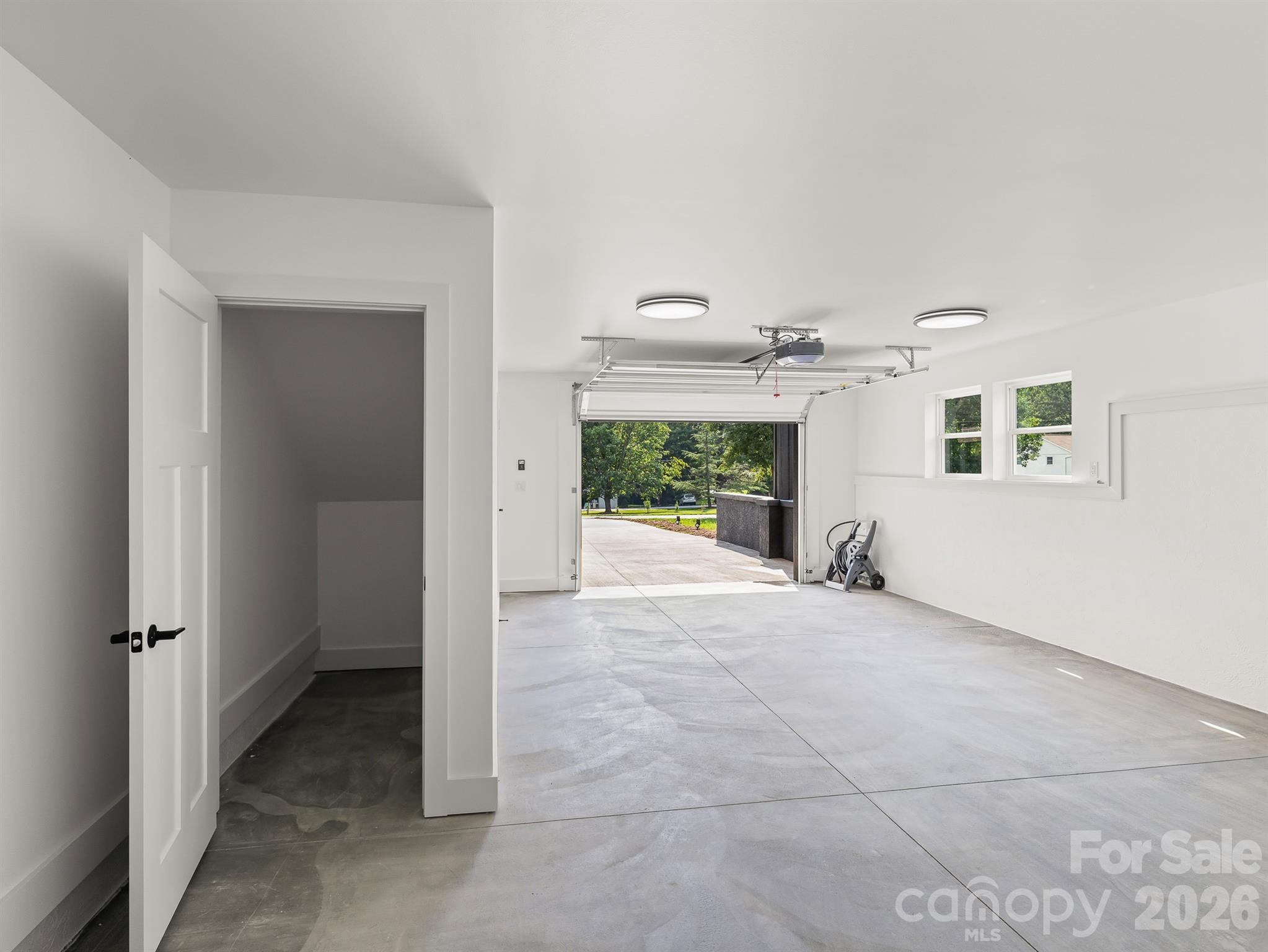 27 Klimovych Road — Hendersonville