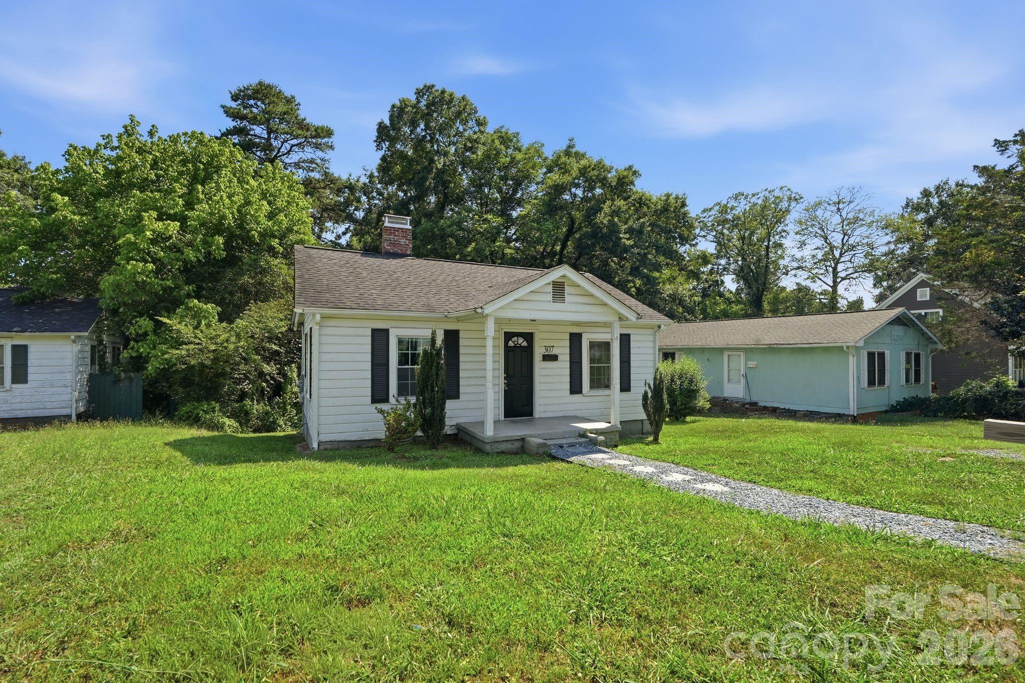 307 Clay Street — Belmont