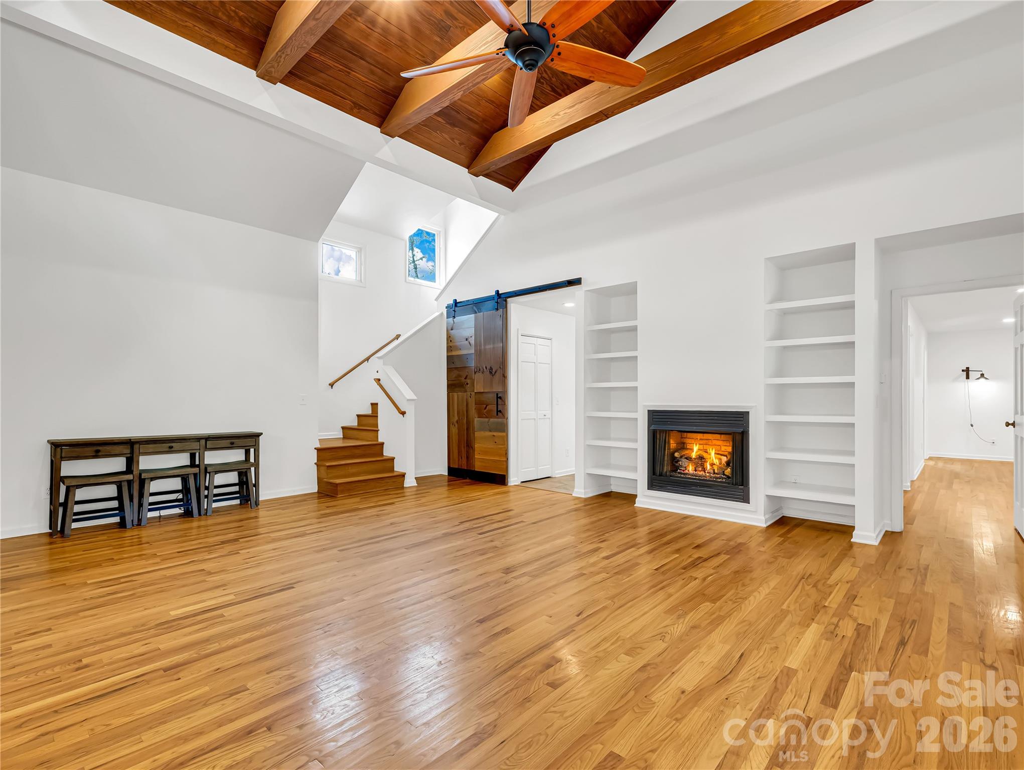711 Meadow Crest Road — Tryon