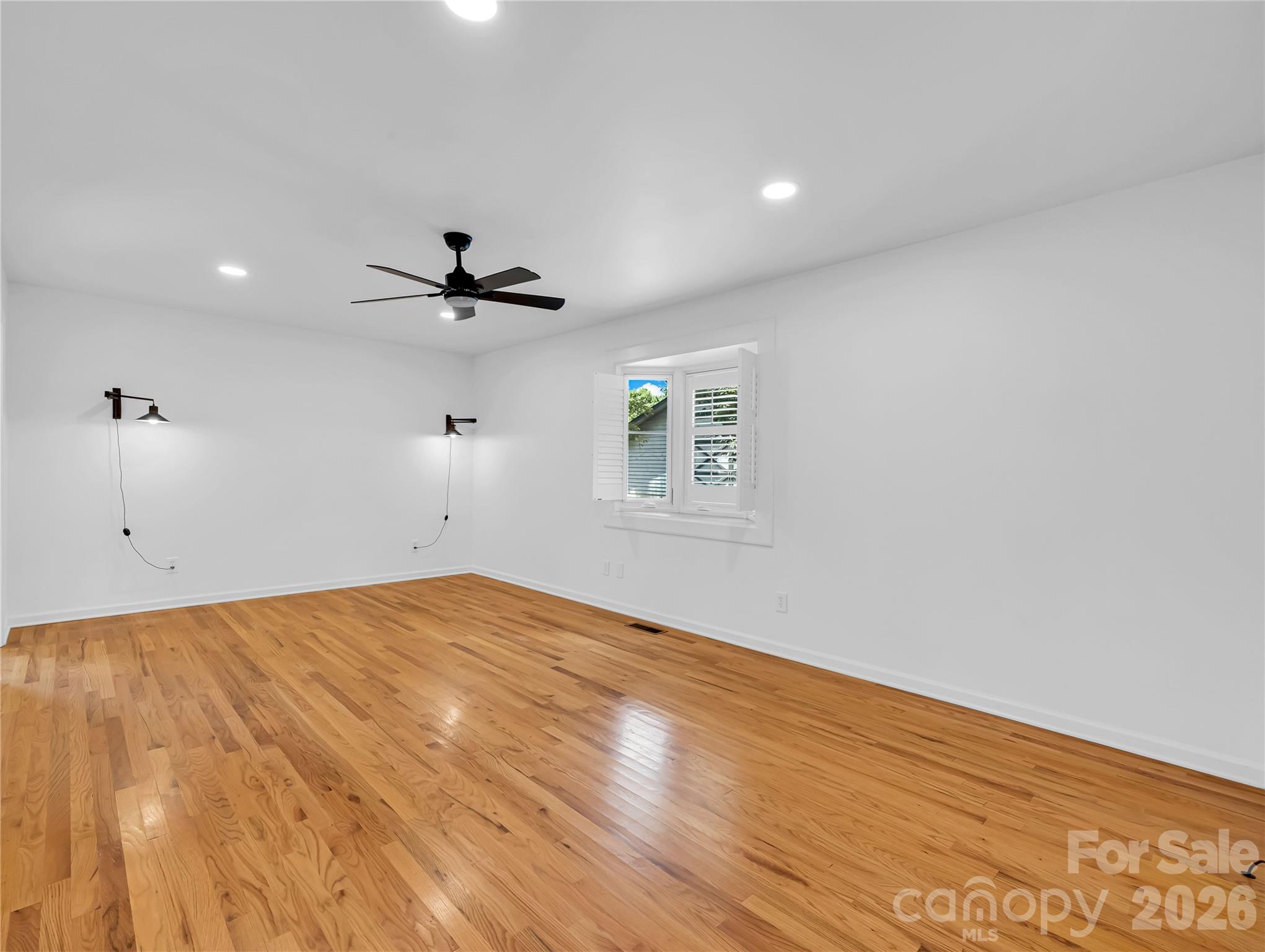711 Meadow Crest Road — Tryon