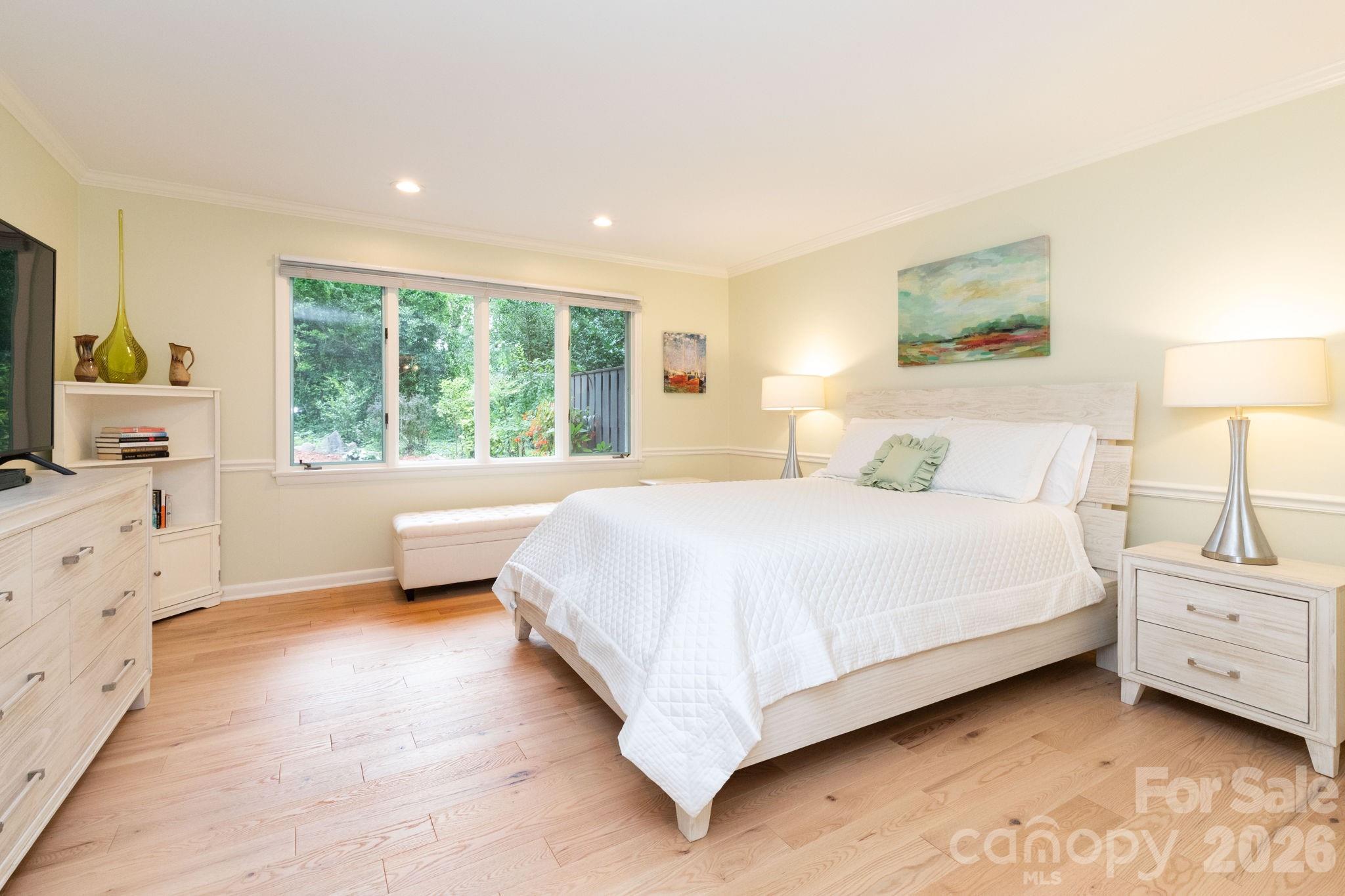 301 Crowfields Drive — Asheville