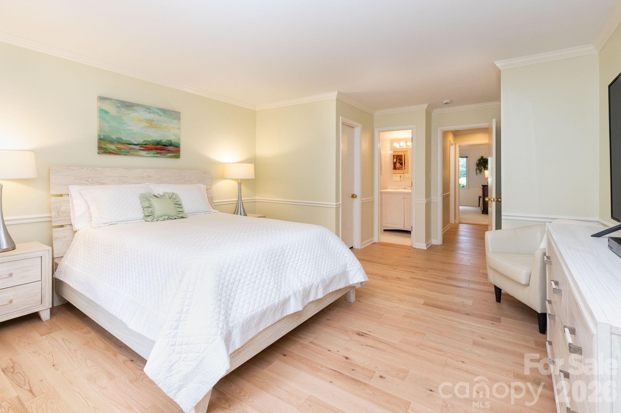 301 Crowfields Drive — Asheville