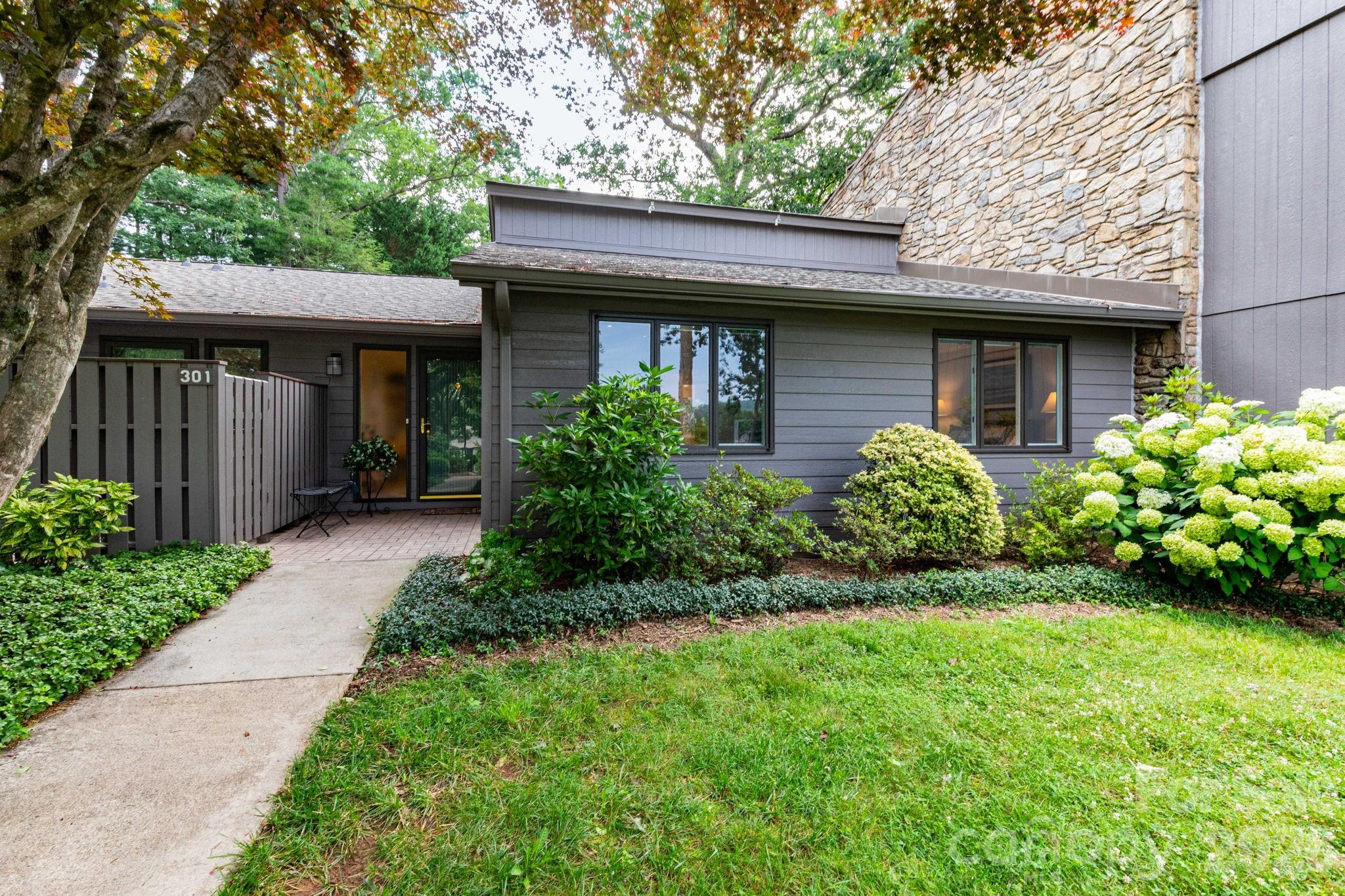 301 Crowfields Drive — Asheville