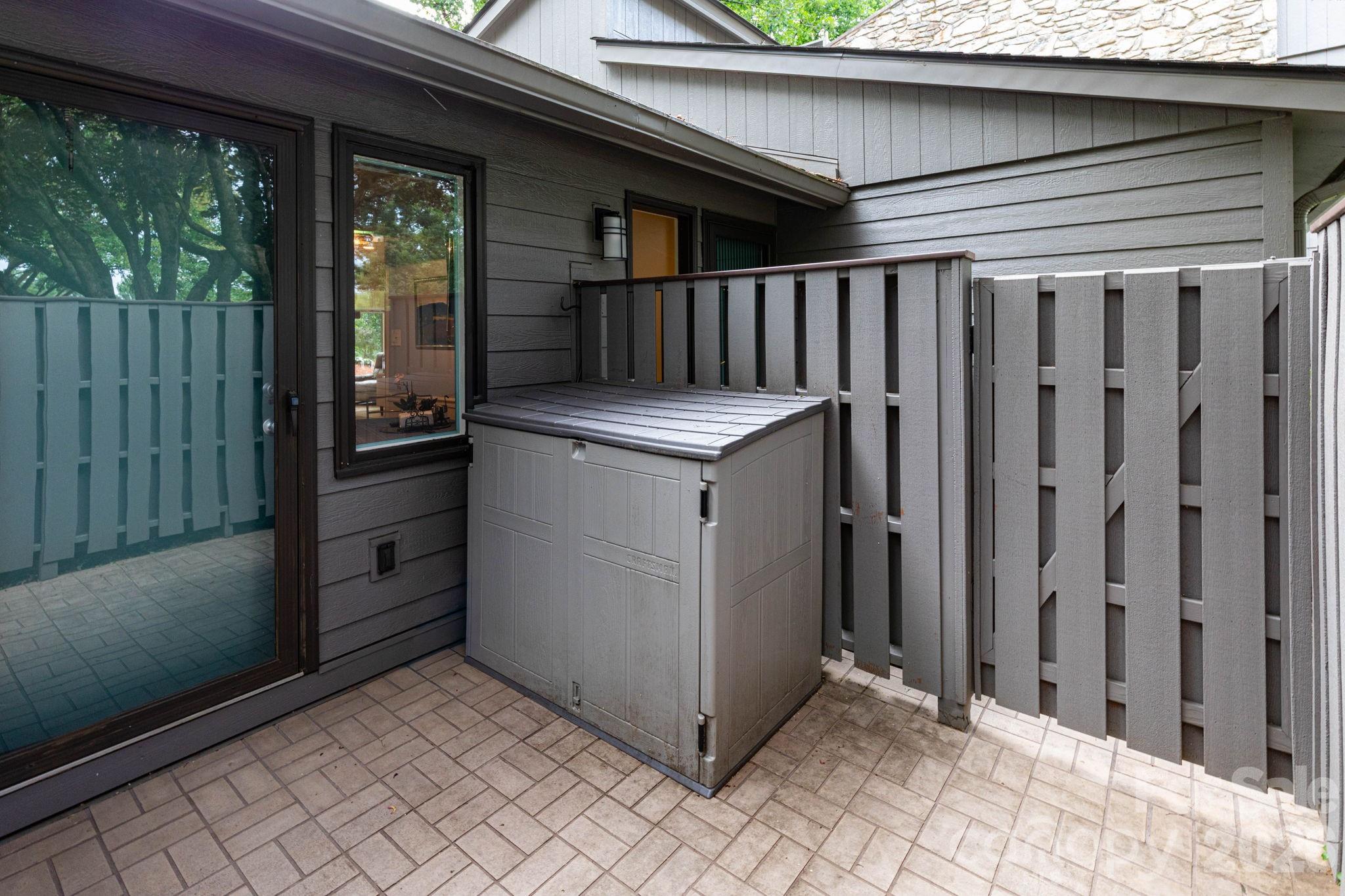 301 Crowfields Drive — Asheville