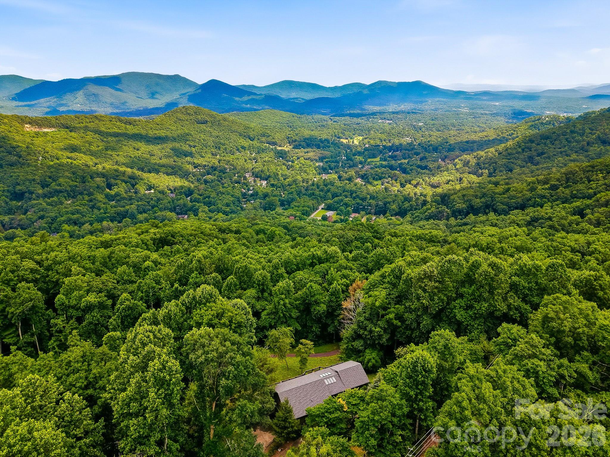 112 Windy Gap Road — Asheville