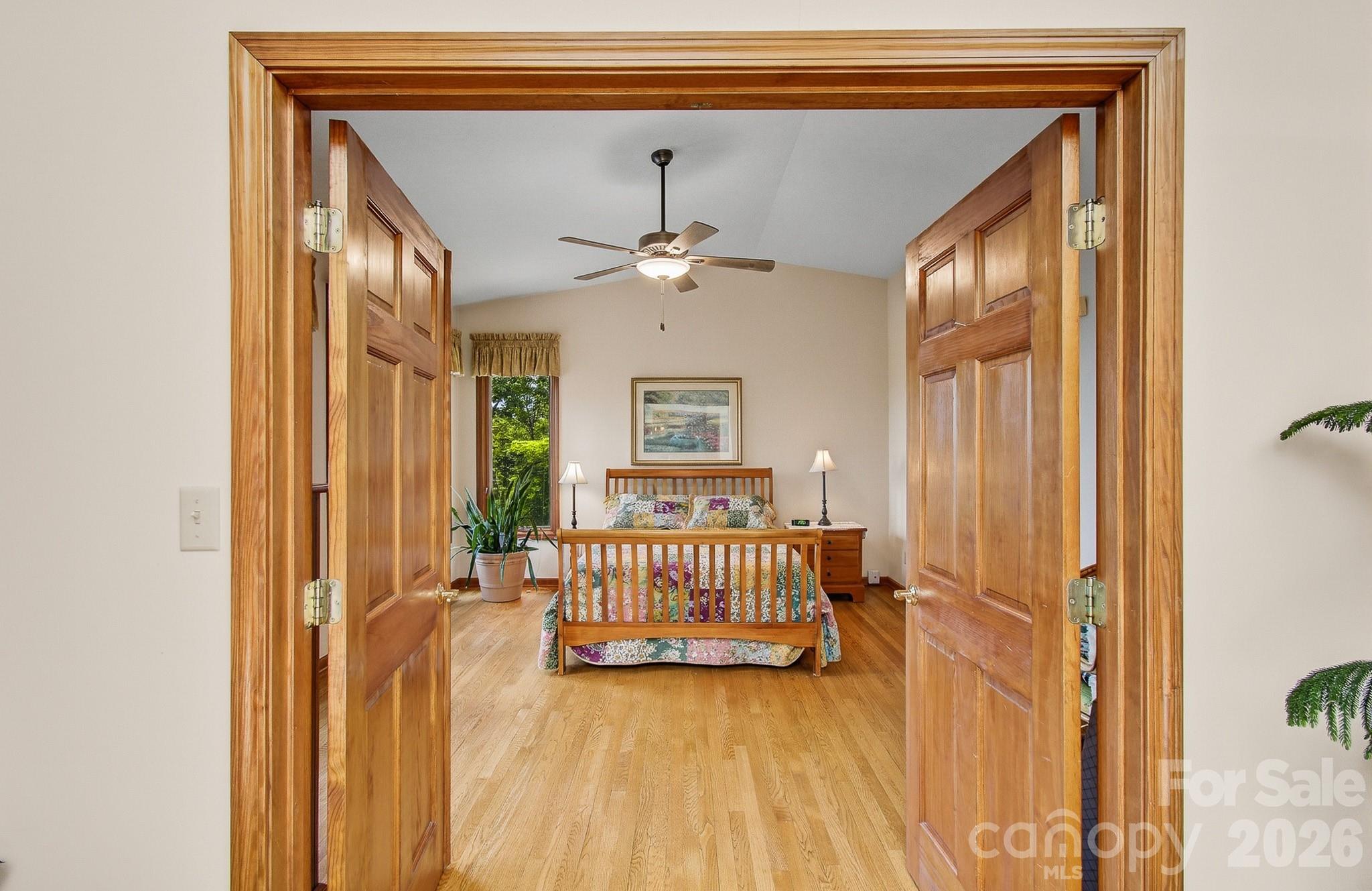 112 Windy Gap Road — Asheville