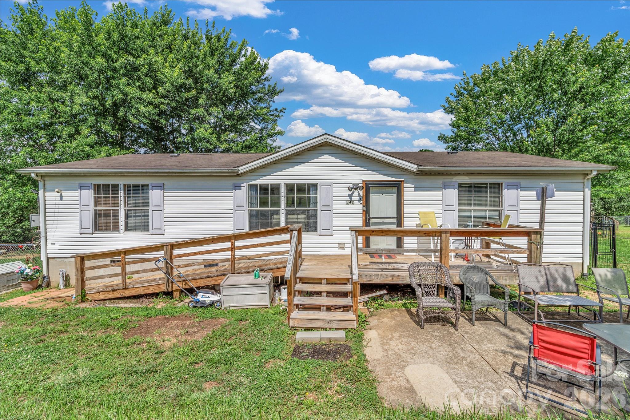 147 High Valley Estates Drive — Alexander