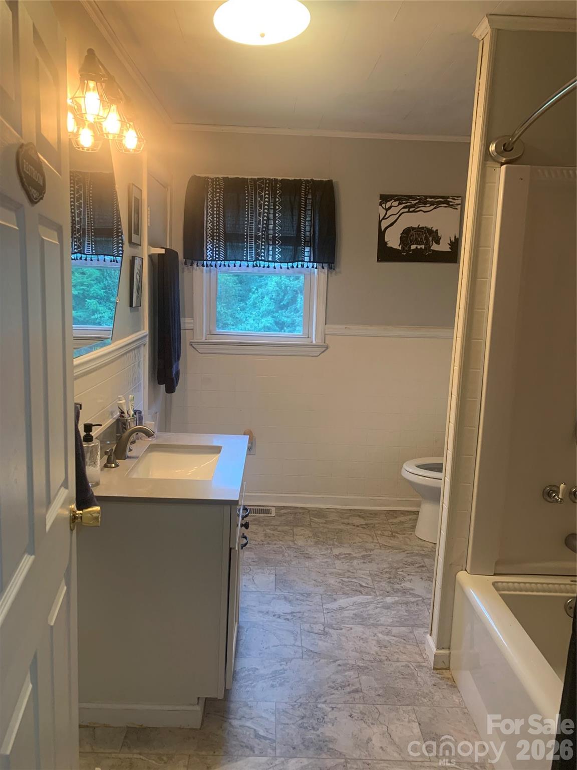 3300 Sheely Road — Lenoir