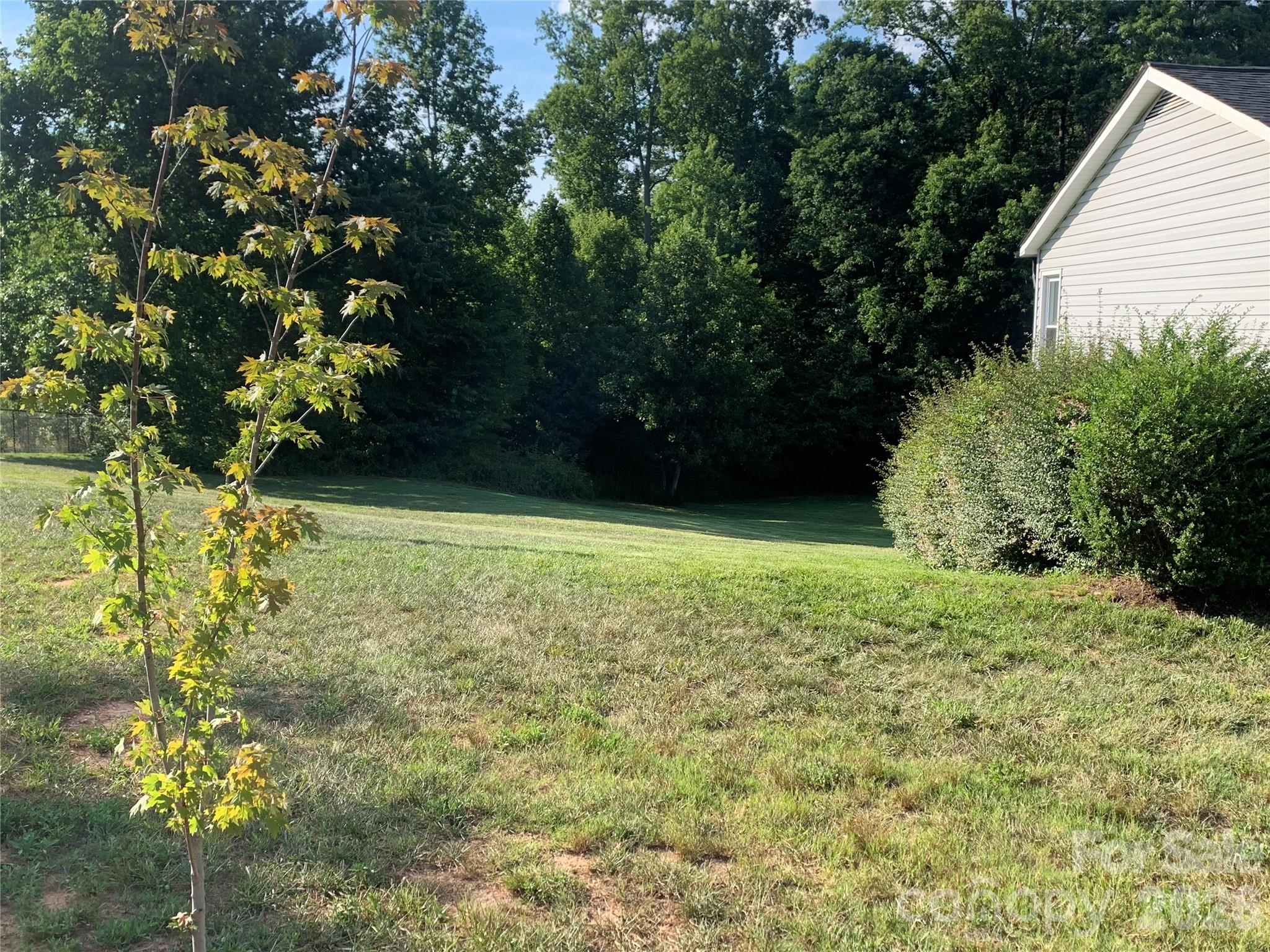 3300 Sheely Road — Lenoir
