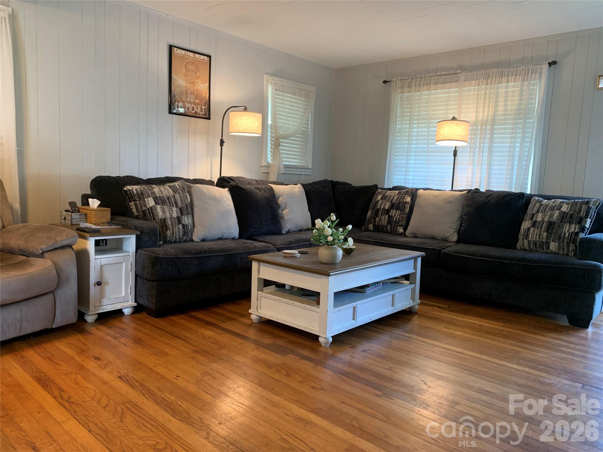 3300 Sheely Road — Lenoir