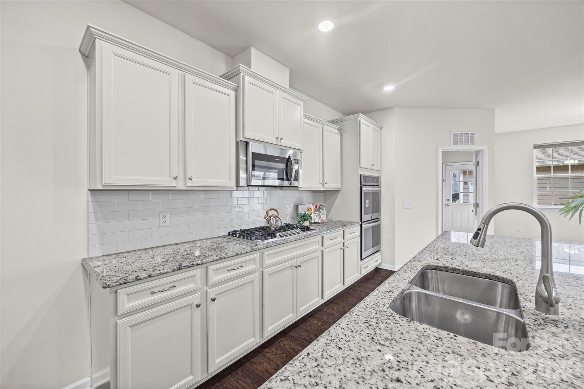 7022 Walnut Branch Lane — Charlotte