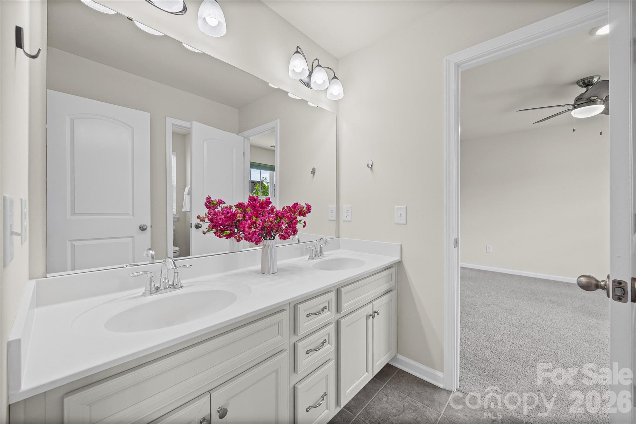 7022 Walnut Branch Lane — Charlotte