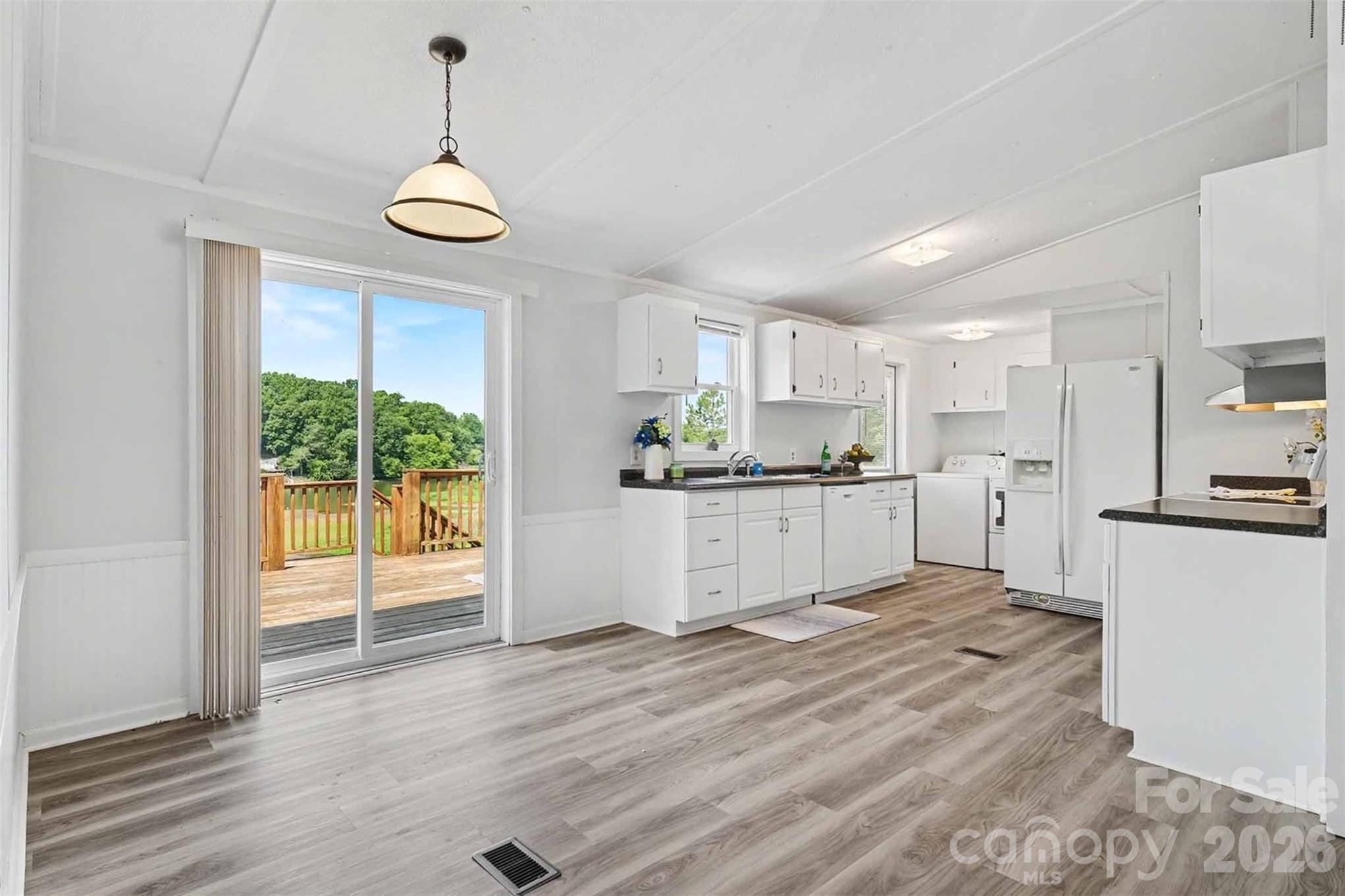 313 Riverfront Drive — Belmont