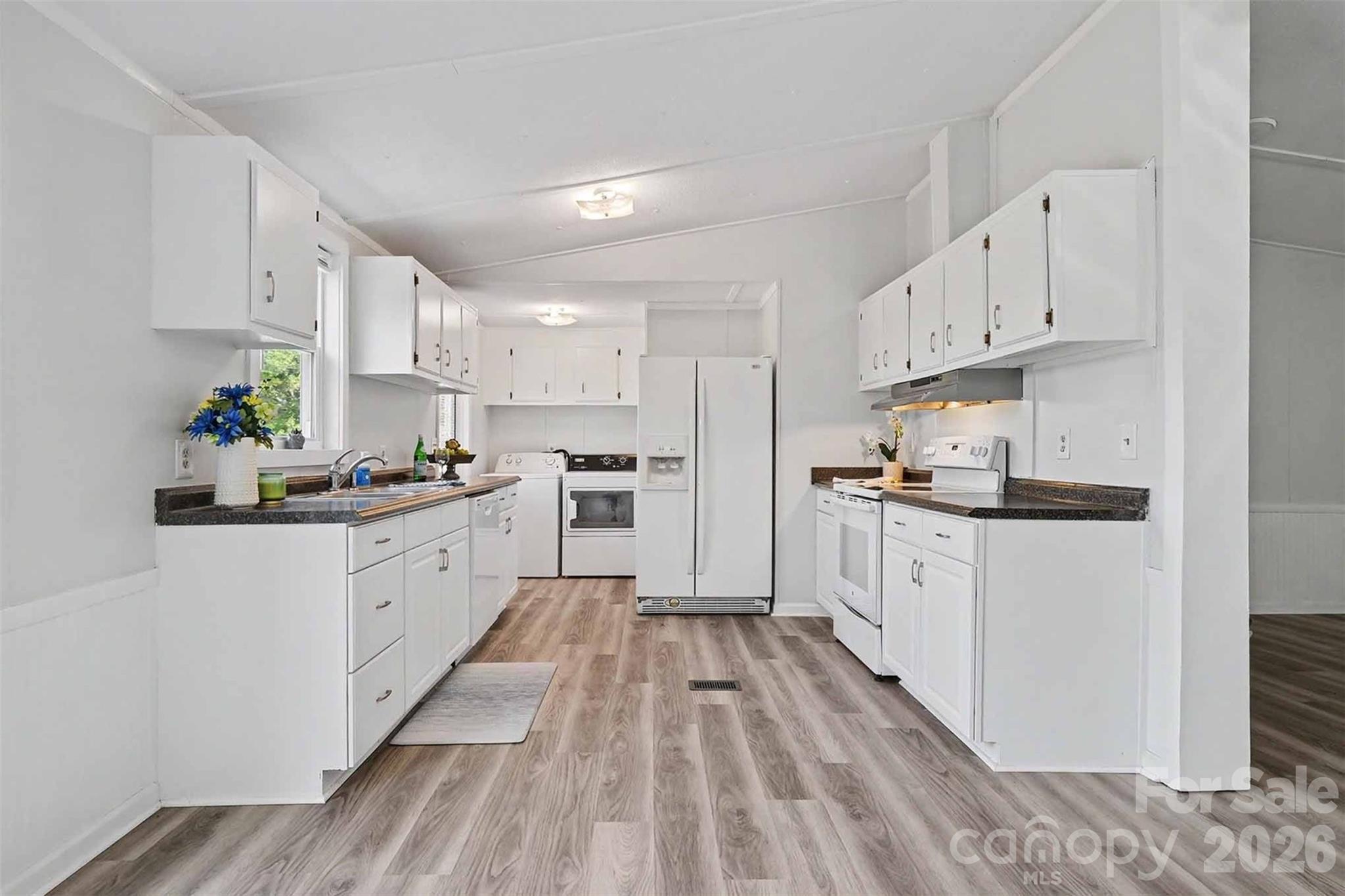 313 Riverfront Drive — Belmont