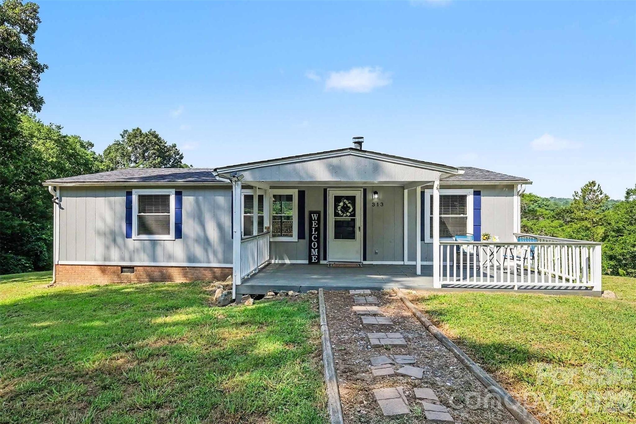 313 Riverfront Drive — Belmont