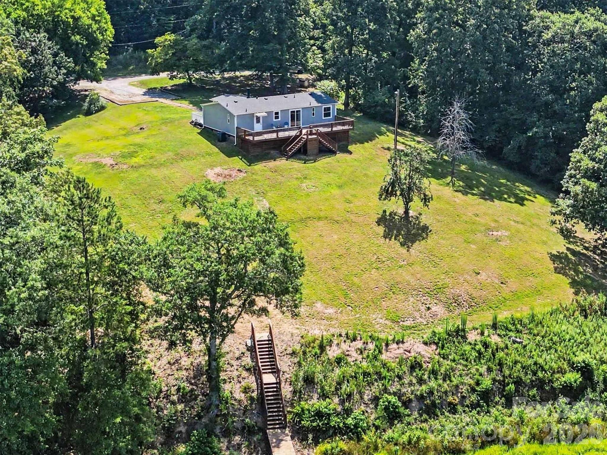 313 Riverfront Drive — Belmont