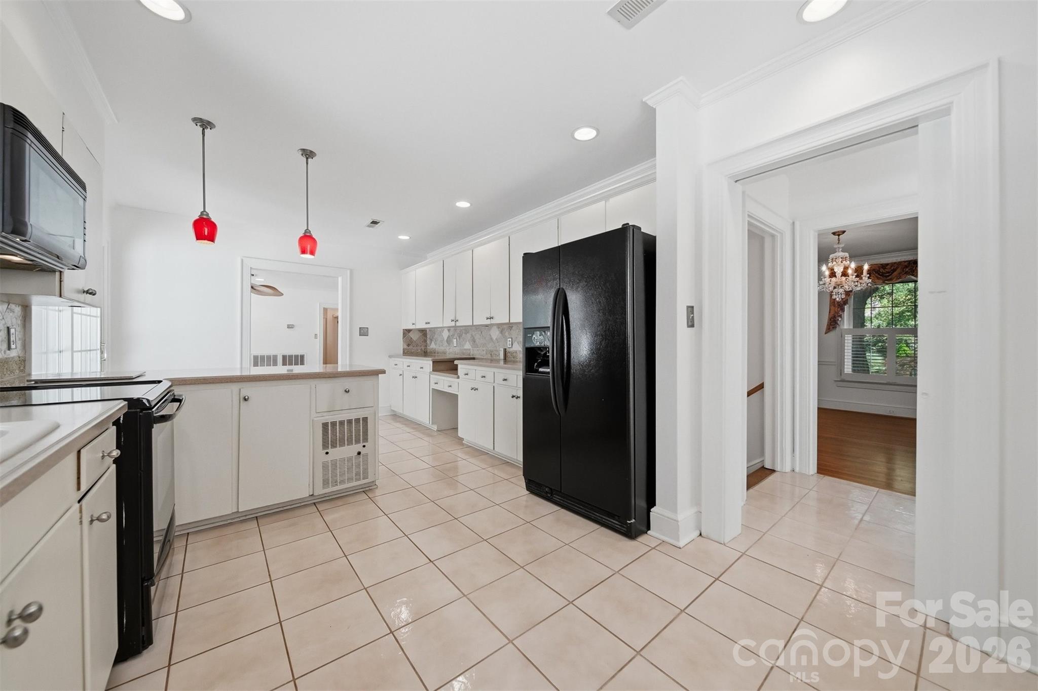 521 5th Street NW — Hickory