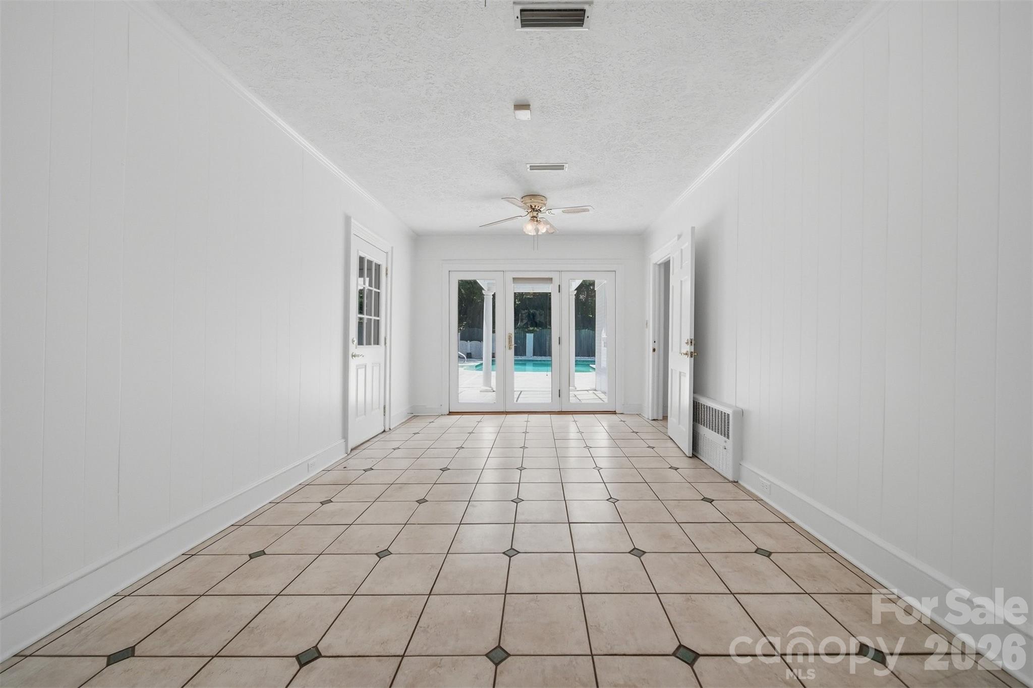 521 5th Street NW — Hickory