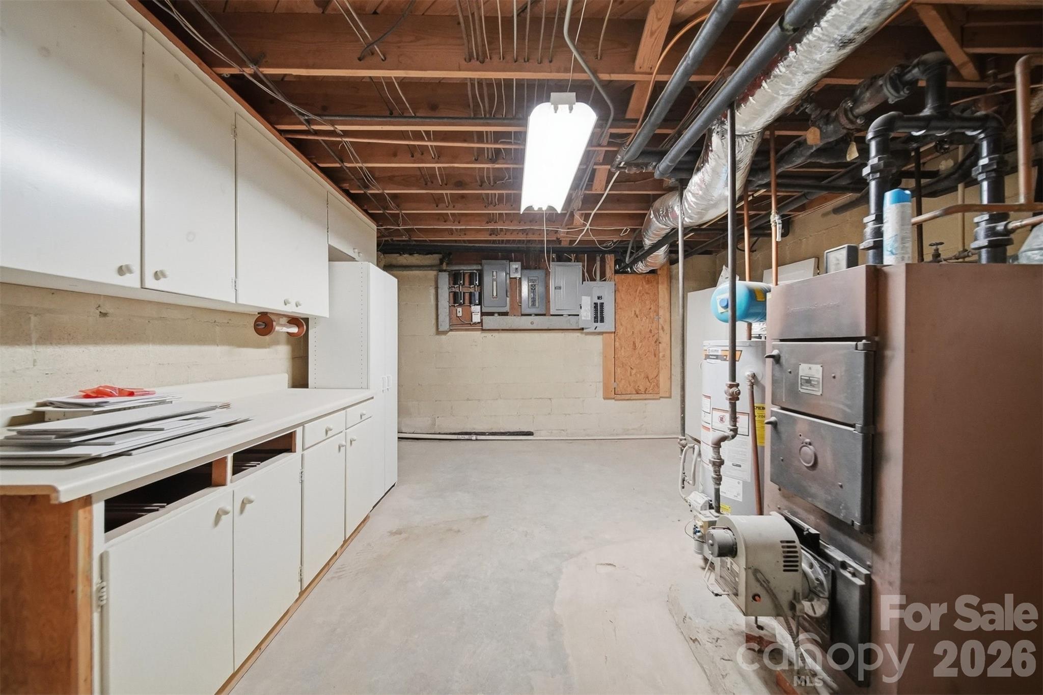 521 5th Street NW — Hickory