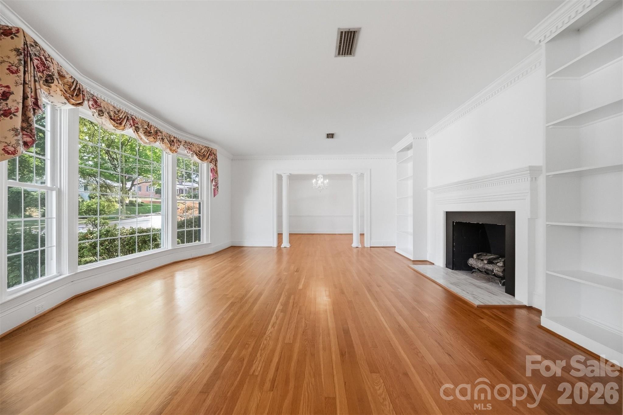 521 5th Street NW — Hickory