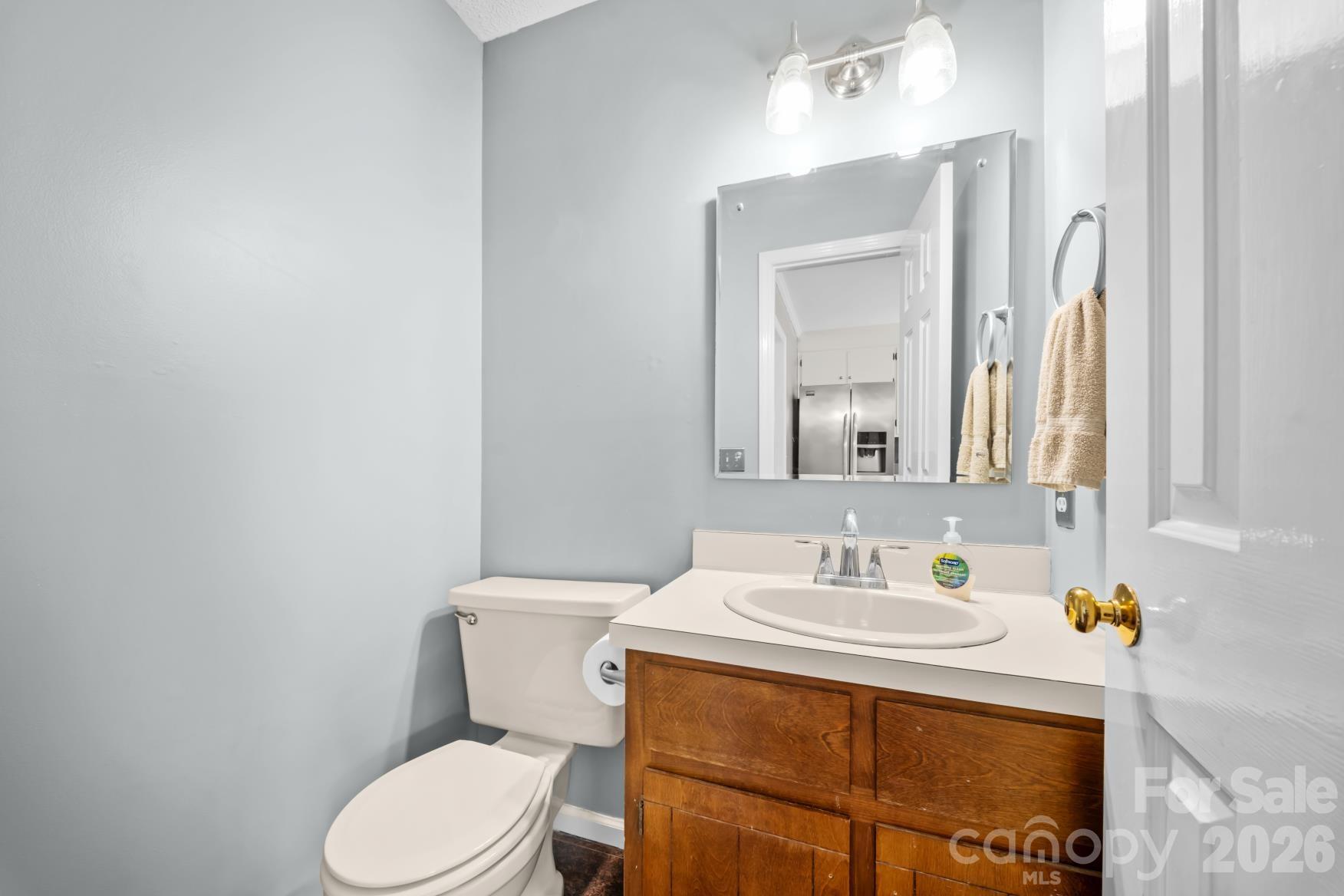 112 Wedgewood Drive — Morganton
