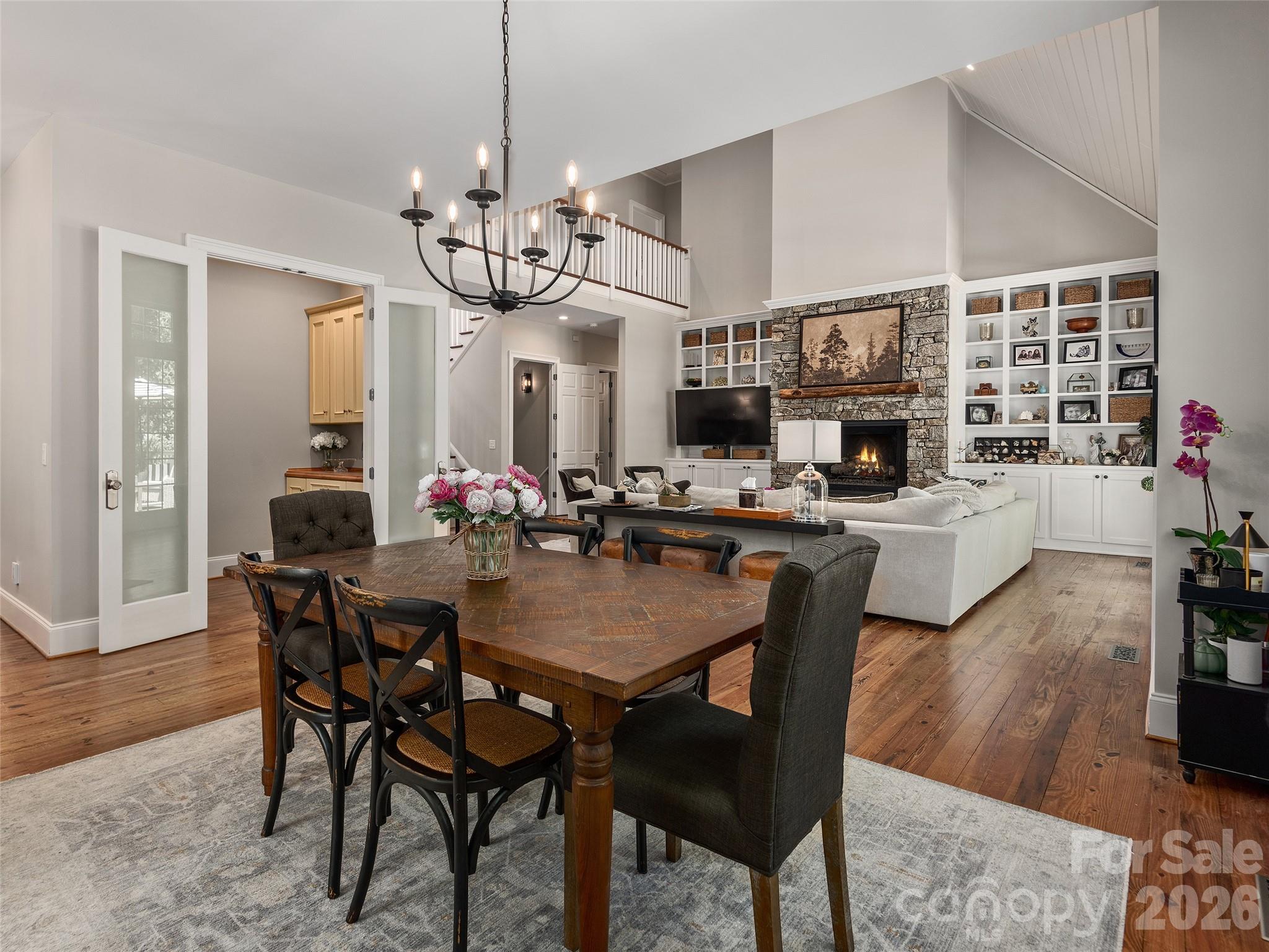 1910 Bearberry Lane — Asheville