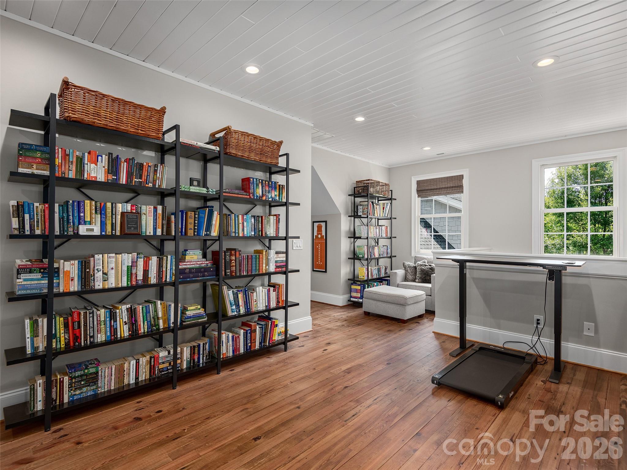 1910 Bearberry Lane — Asheville