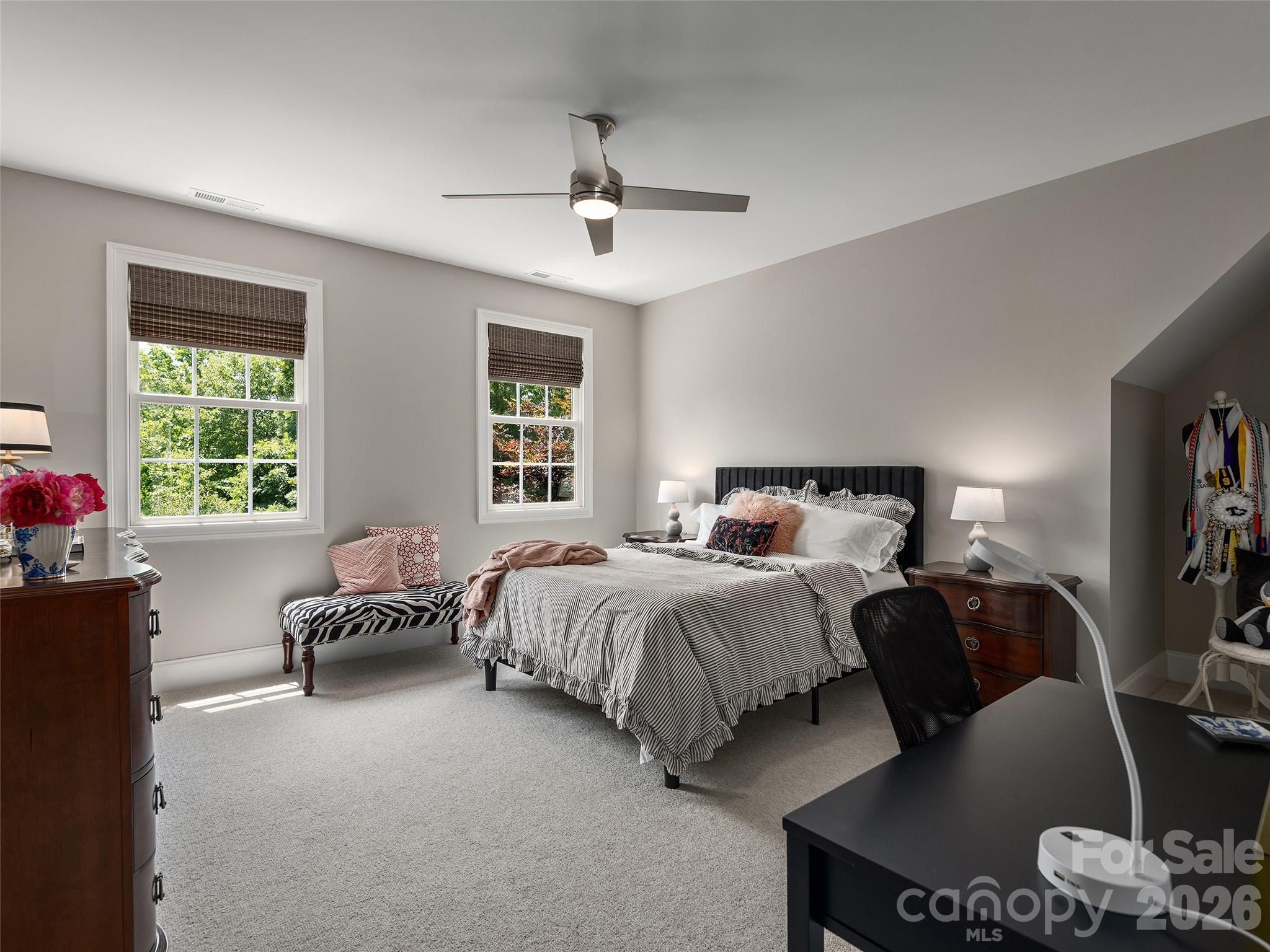 1910 Bearberry Lane — Asheville