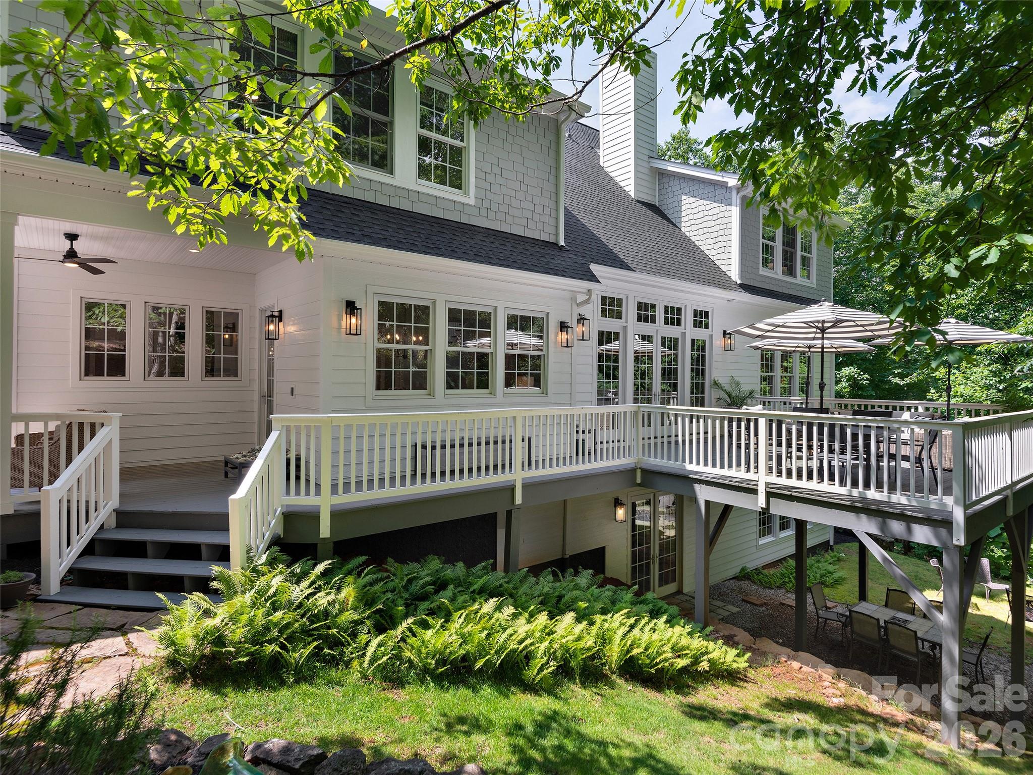 1910 Bearberry Lane — Asheville