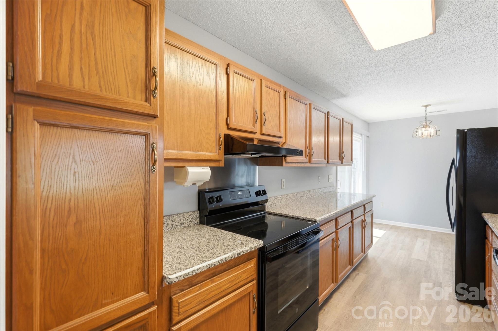 12615 Delman Lane — Pineville