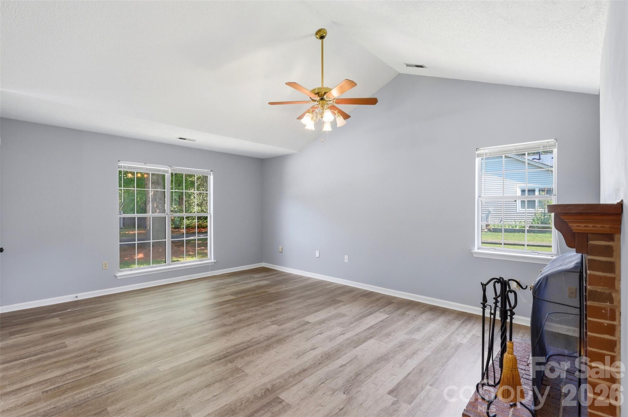 12615 Delman Lane — Pineville