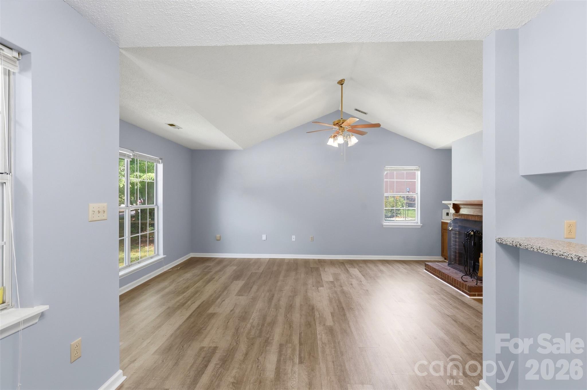 12615 Delman Lane — Pineville